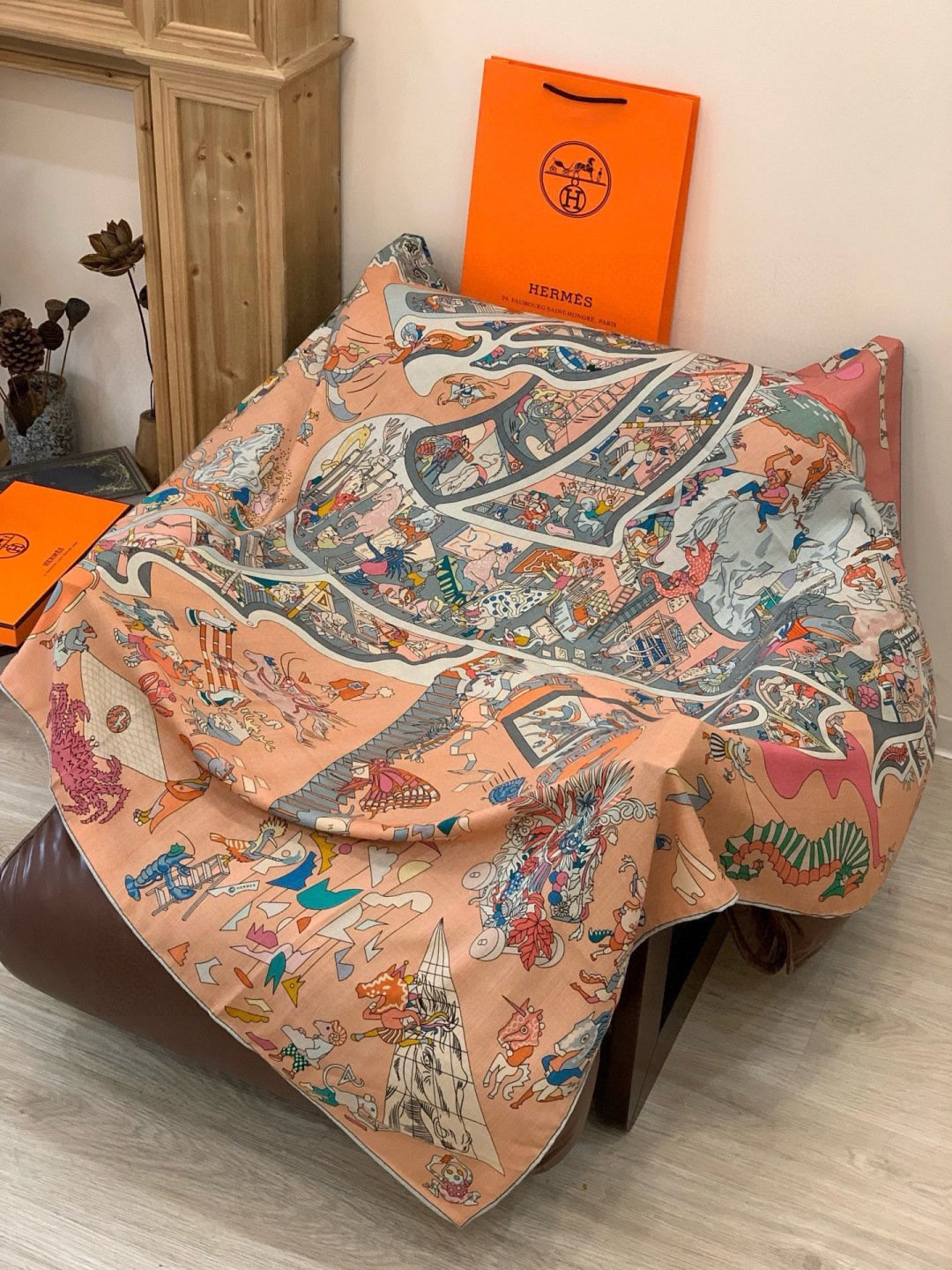 Hermes Equestrian Academy Double-Sided Same-Colored Velvet Wrap B6010605 - Image 3