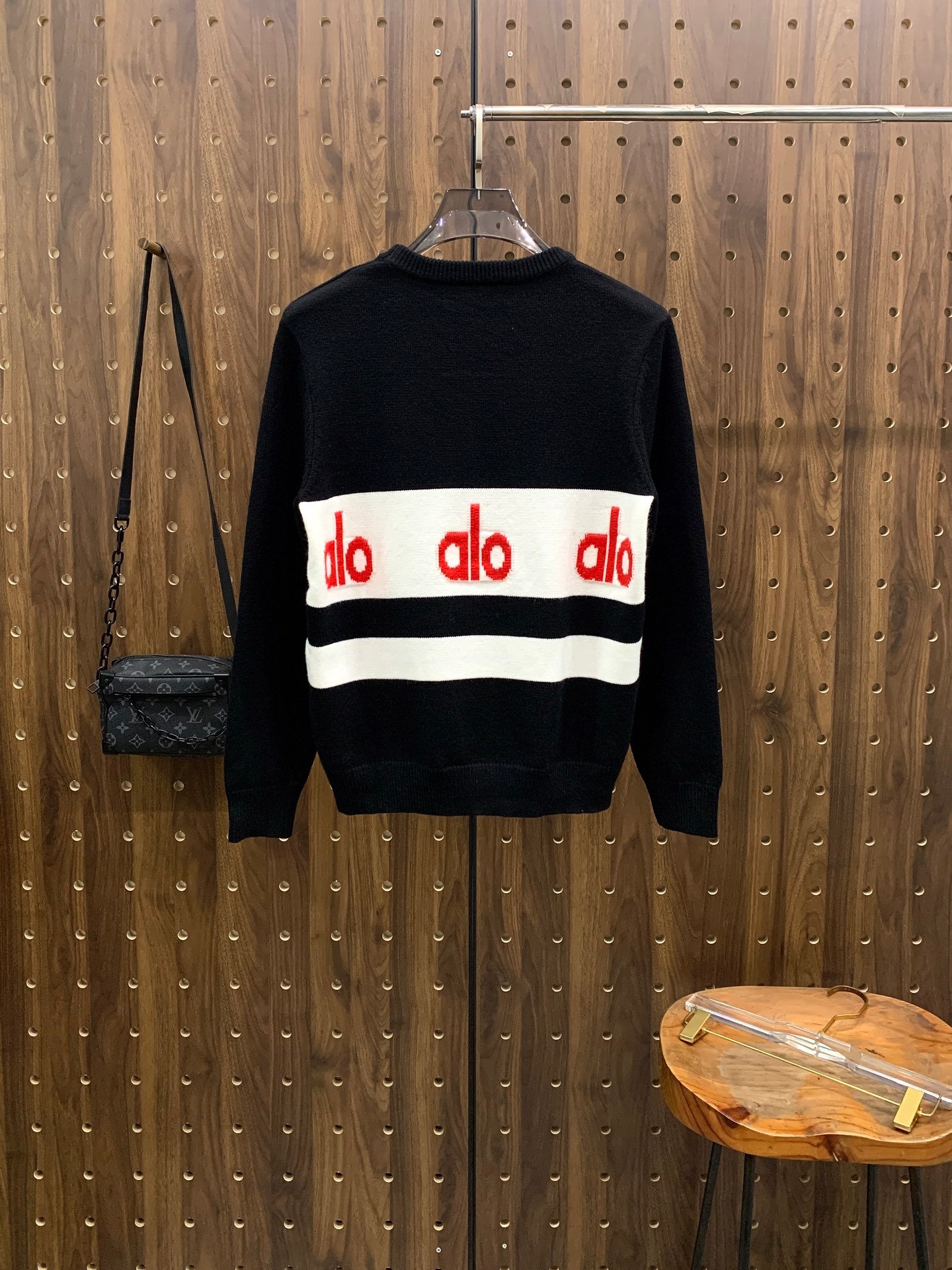 ALO sweater W6010808 - Image 4