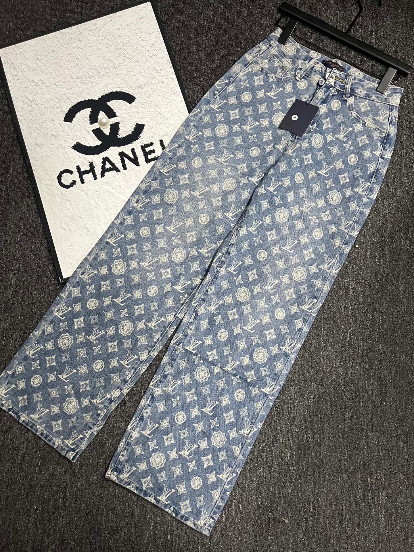 LV Three-Dimensional Printing Denim Wide-leg Pants W6011206 - Image 3