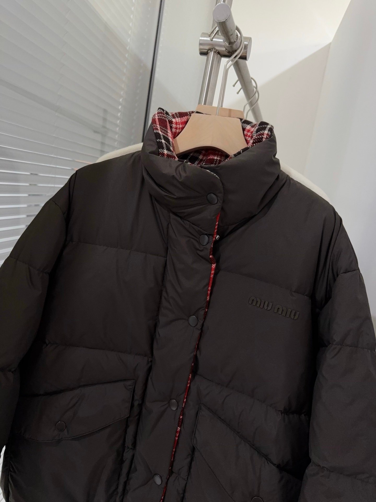 Miu Miu Red/ebony Technical Pongé Reversible Down Jacket W6011302 - Image 3