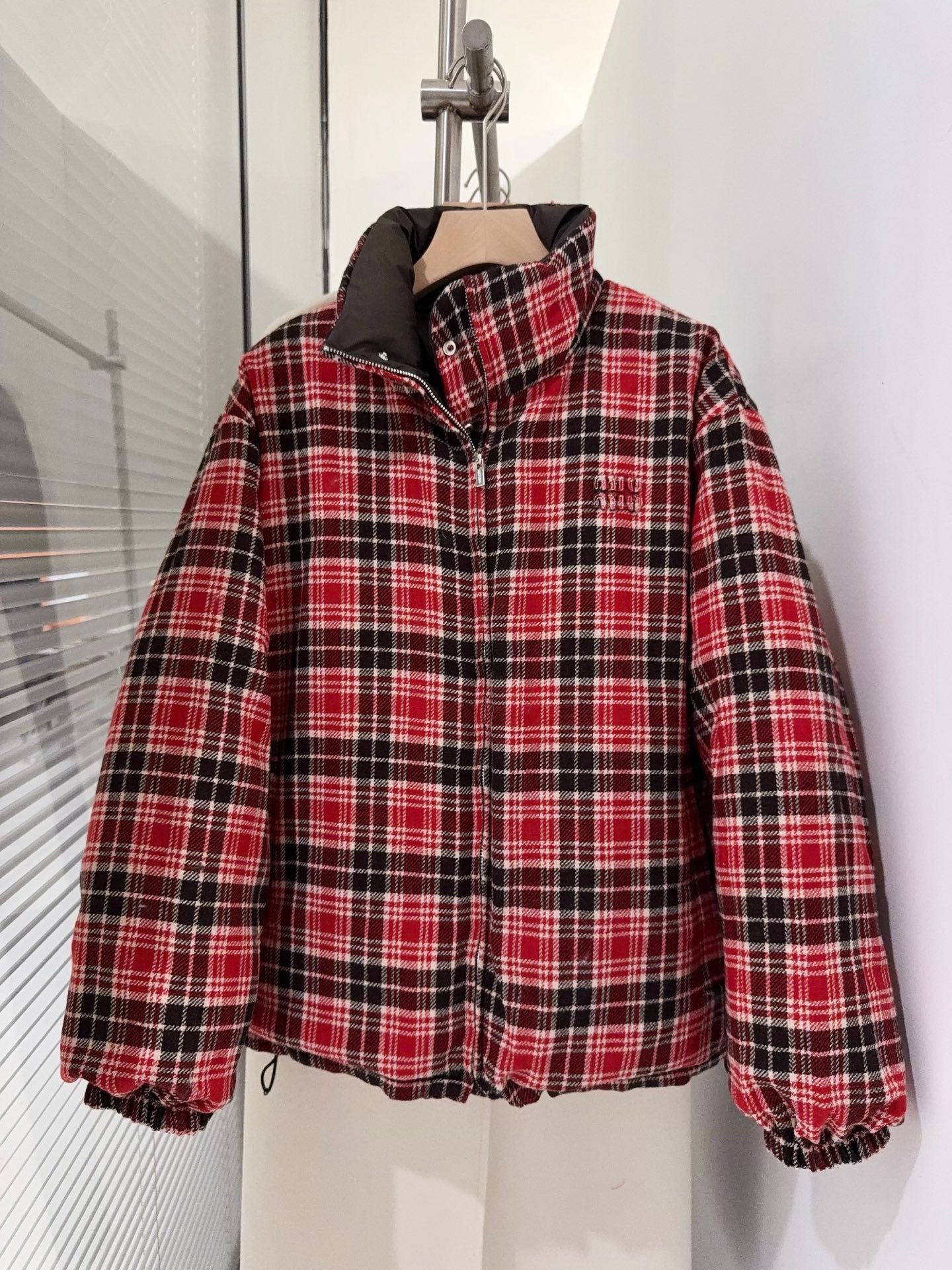 Miu Miu Red/ebony Technical Pongé Reversible Down Jacket W6011302 - Image 6