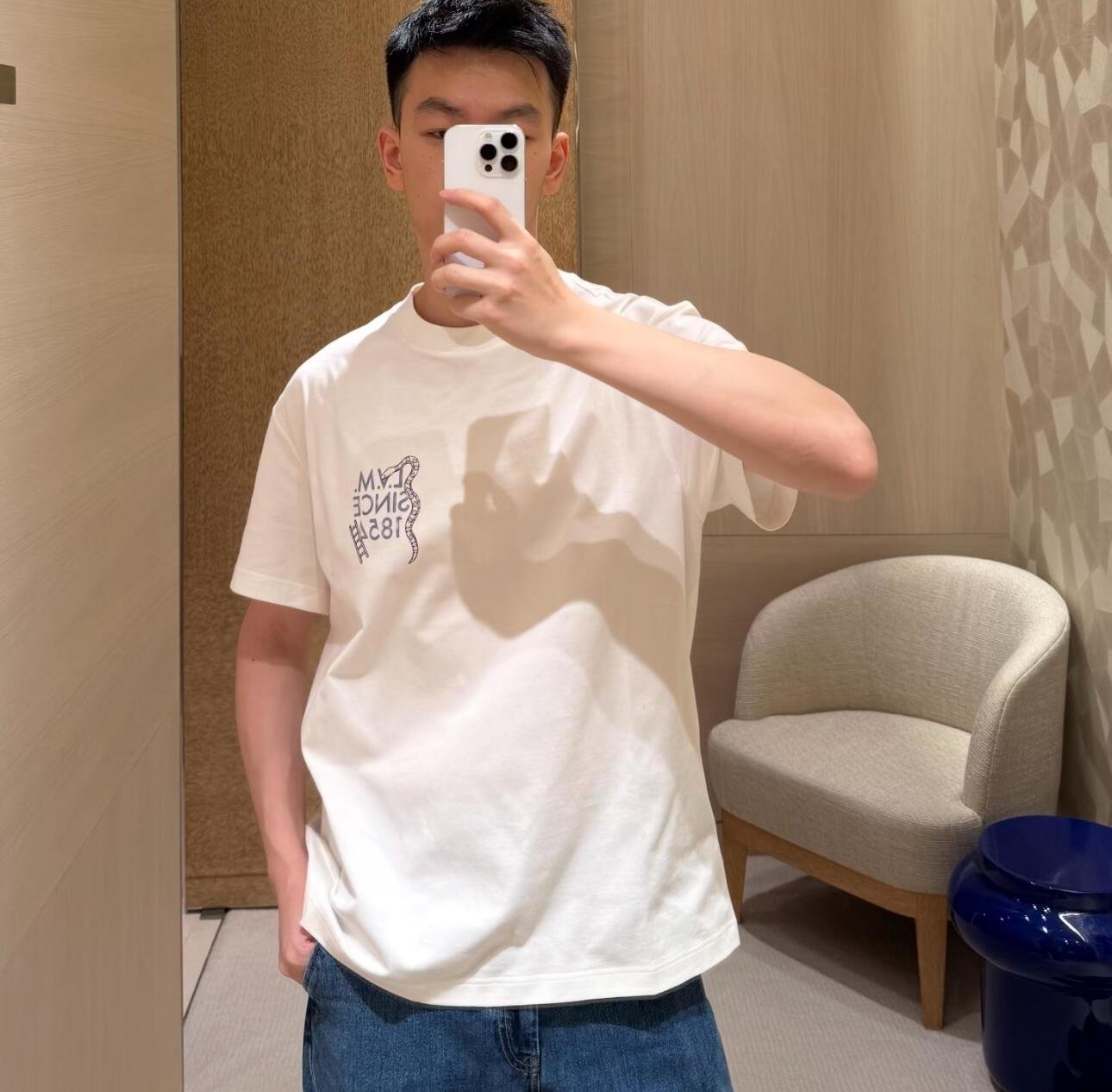 Louis Vuitton Printed T-Shirt M6011301 - Image 8