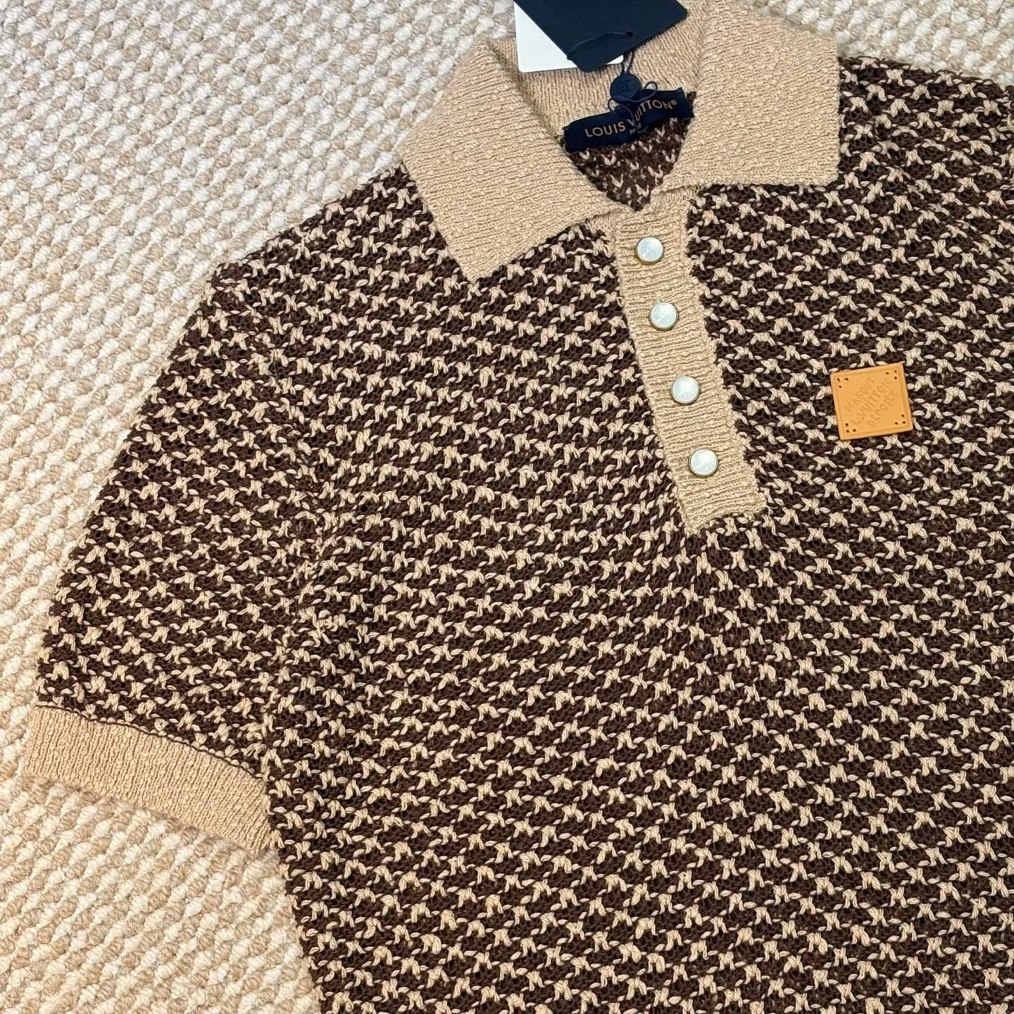 Louis Vuitton Short-Sleeved Knitted Mesh Polo M6011302 - Image 4