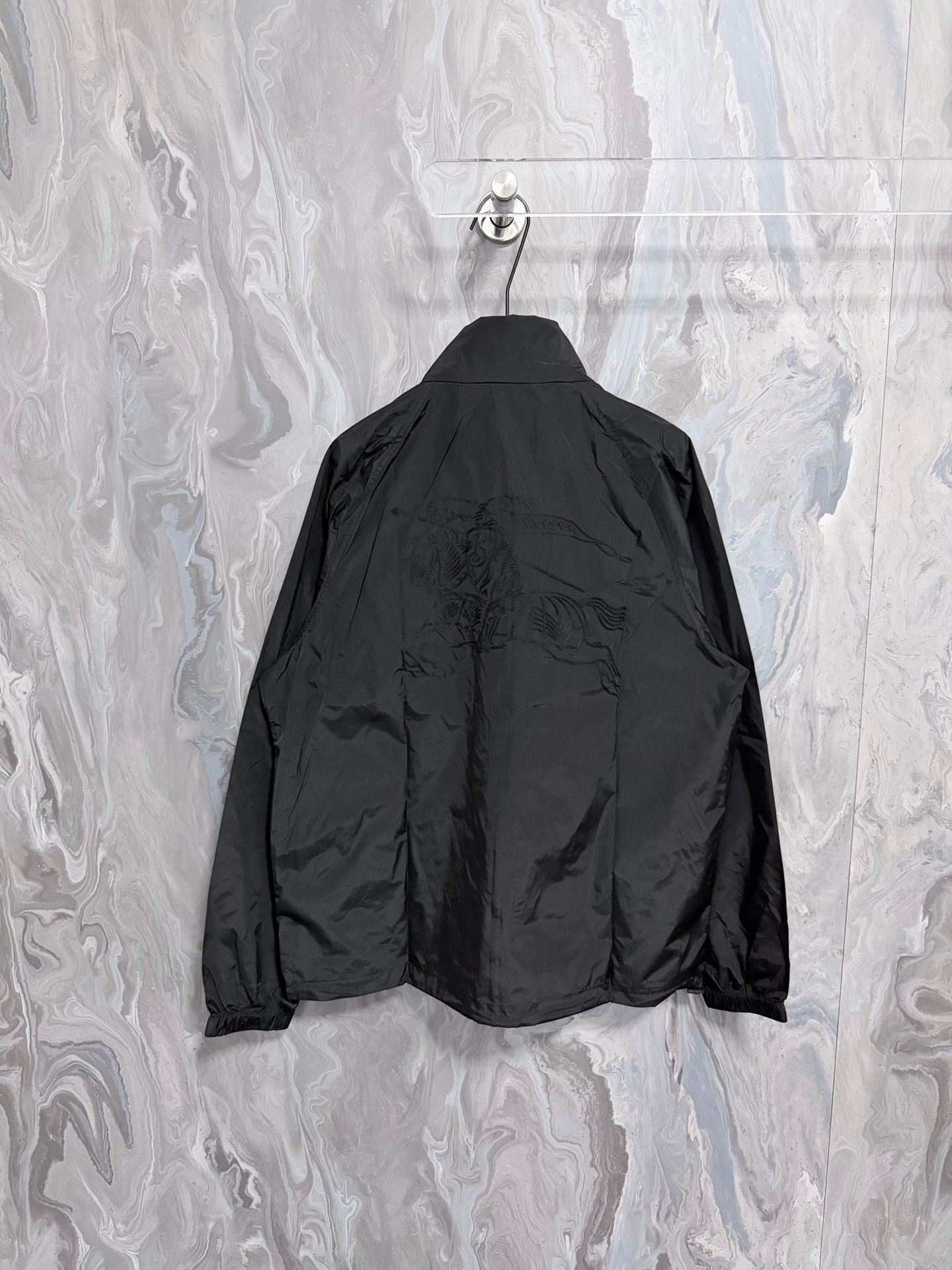 Burberry hooded coat M6011505 - Image 3