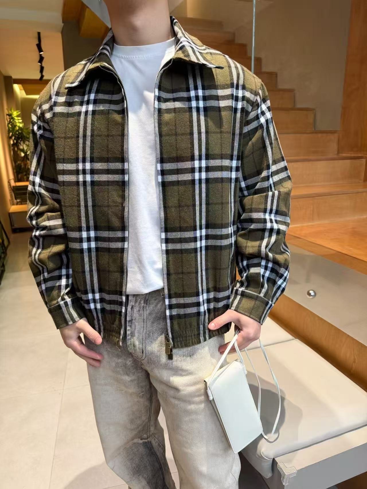 BURBERRY Check pattern wool Harrington Jacket M6011604 - Image 9