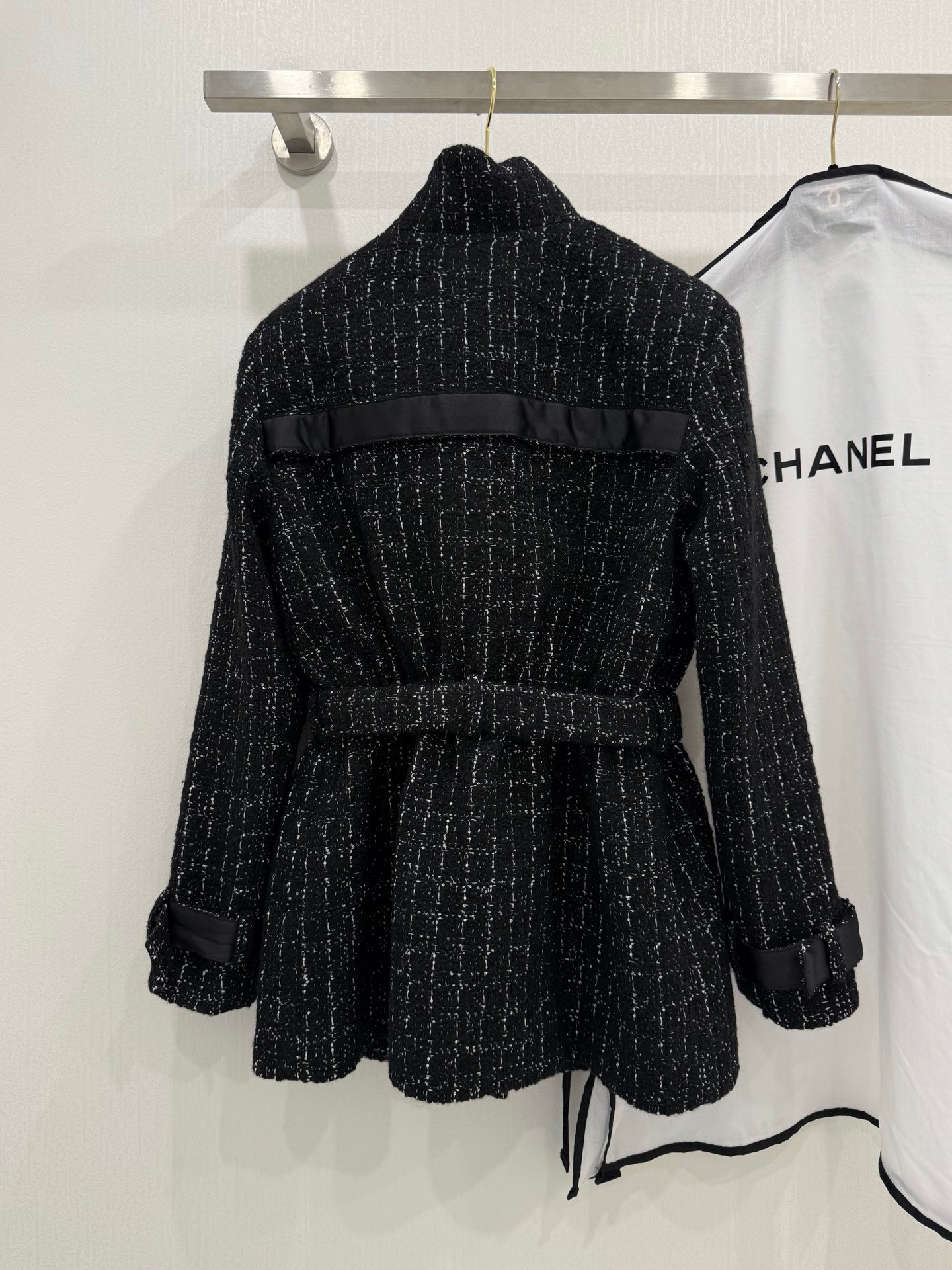 Chanel 25K series black tweed long coat W6011702 - Image 8