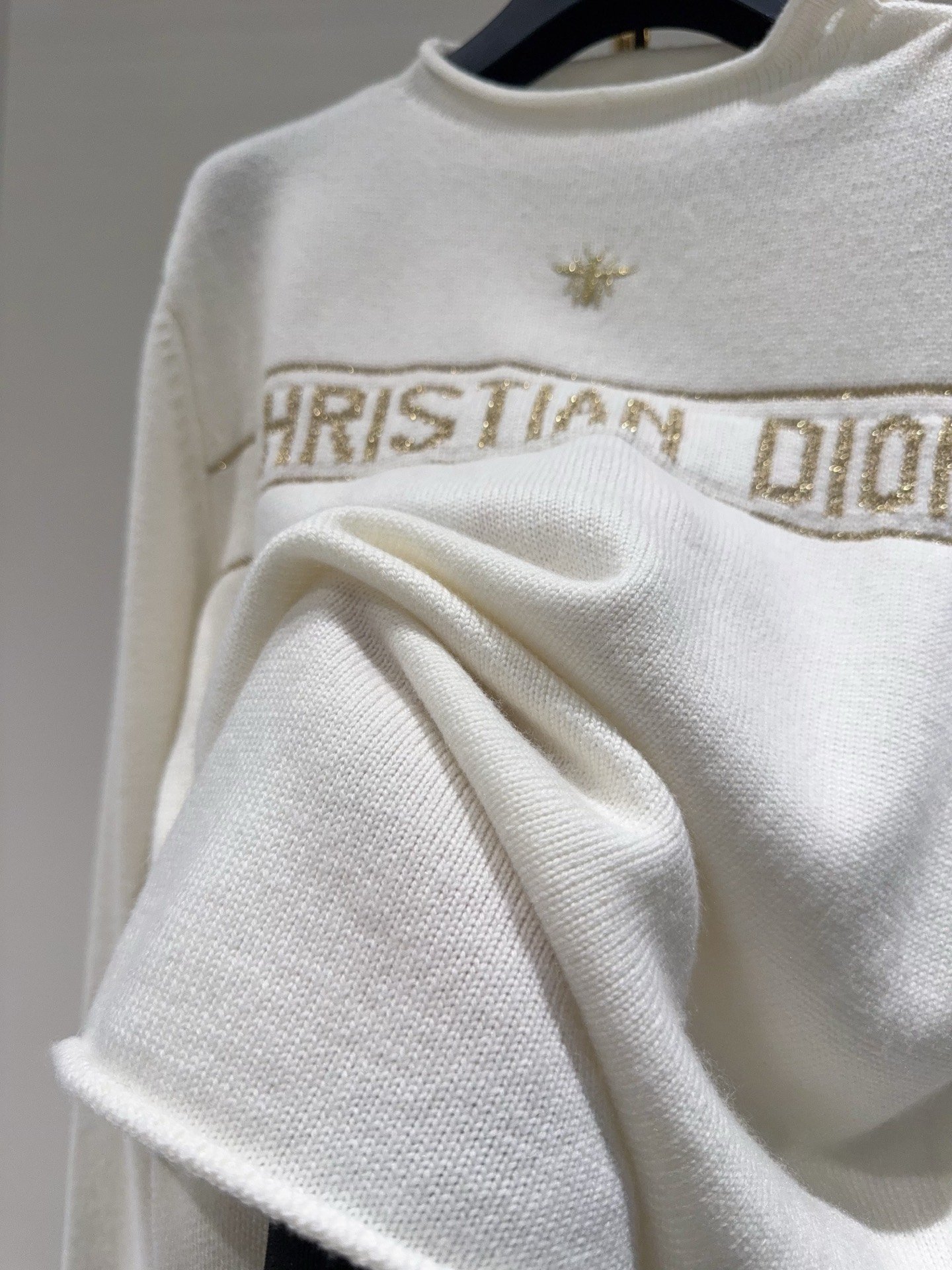 Dior Sweater Ecru and Gold-Tone Cashmere-Blend Knit W6011901 - Image 5