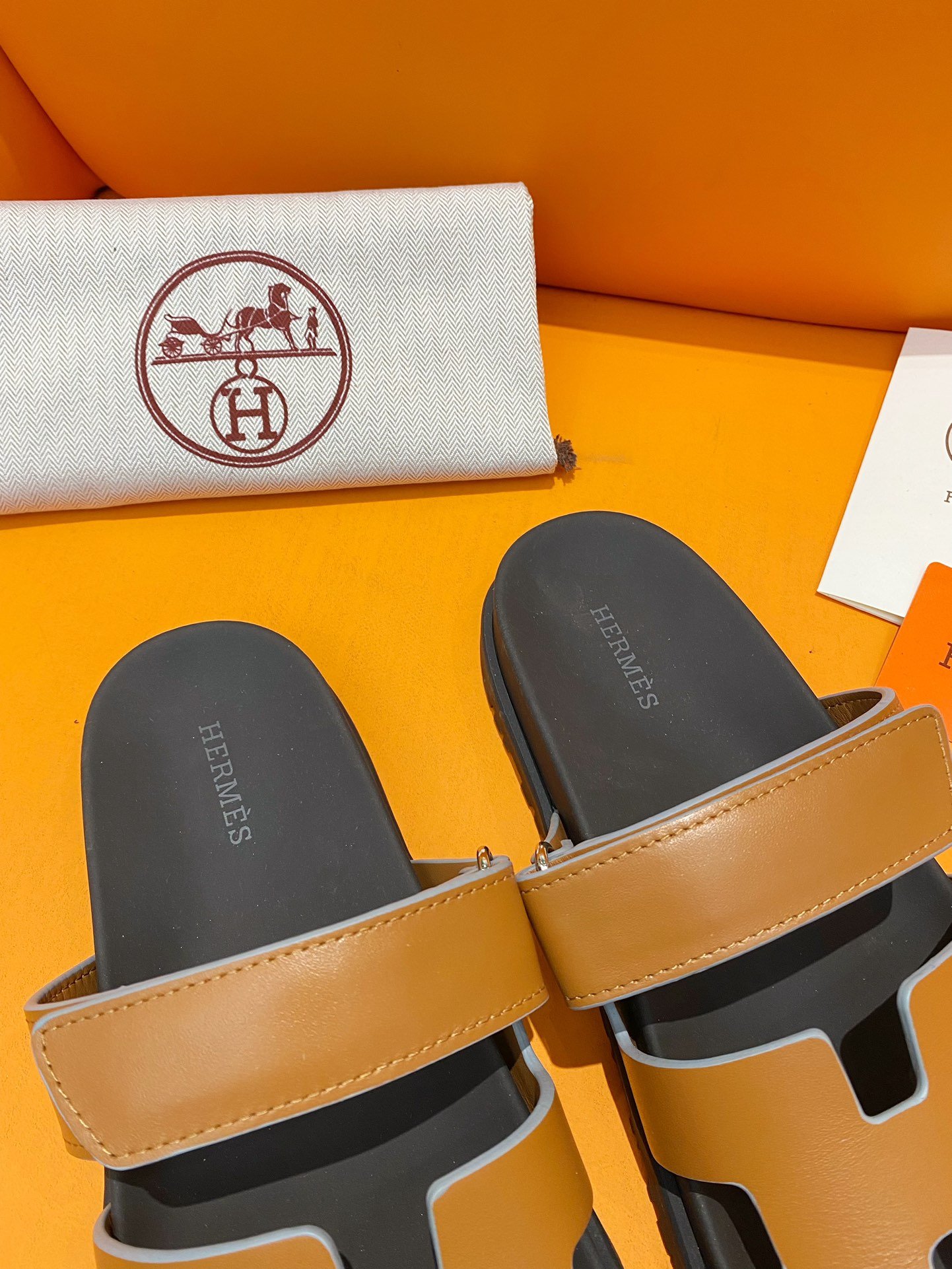 Hermès Chypre sandal B6011904 - Image 7