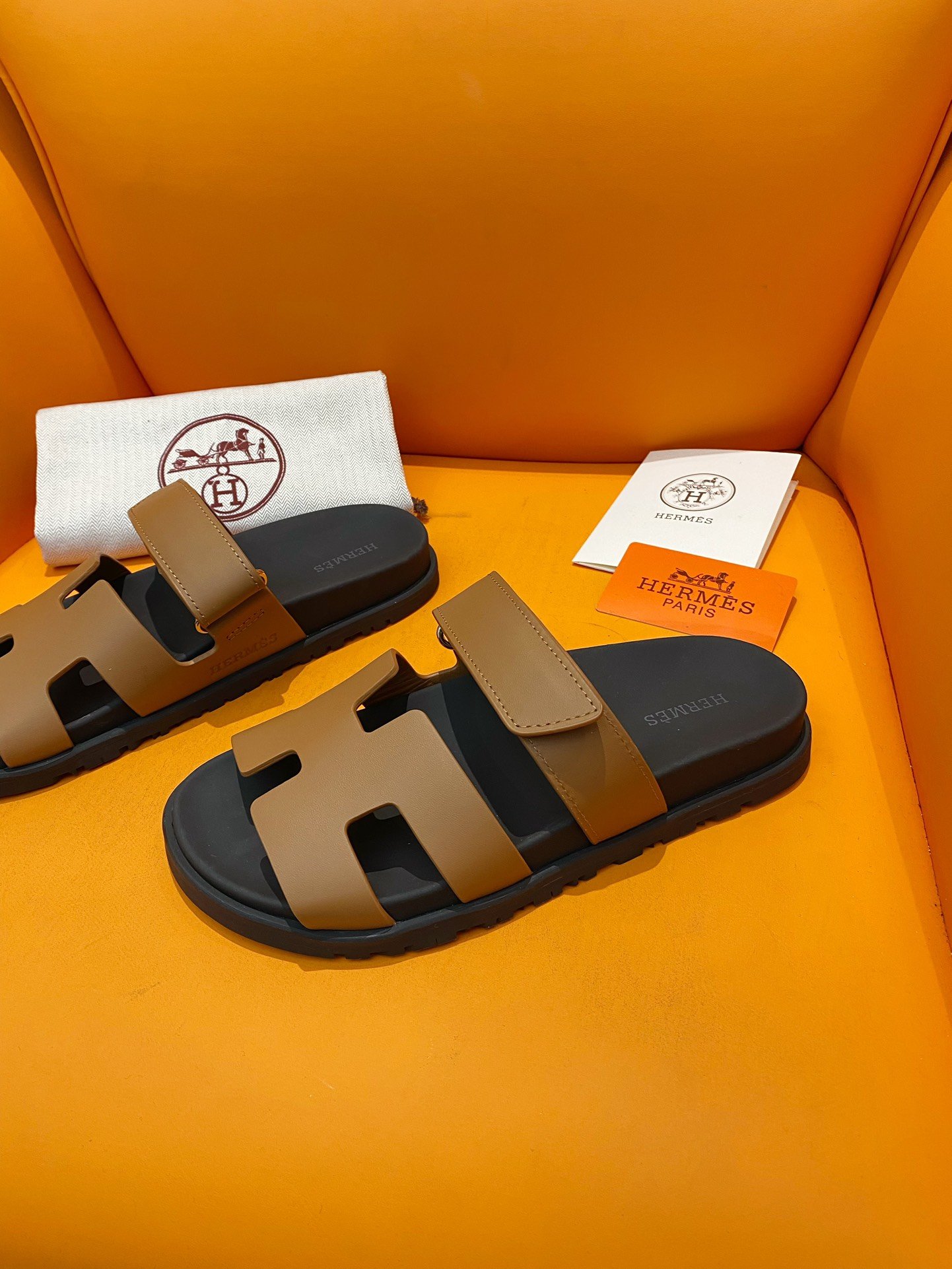 Hermès Chypre sandal B6011904 - Image 12
