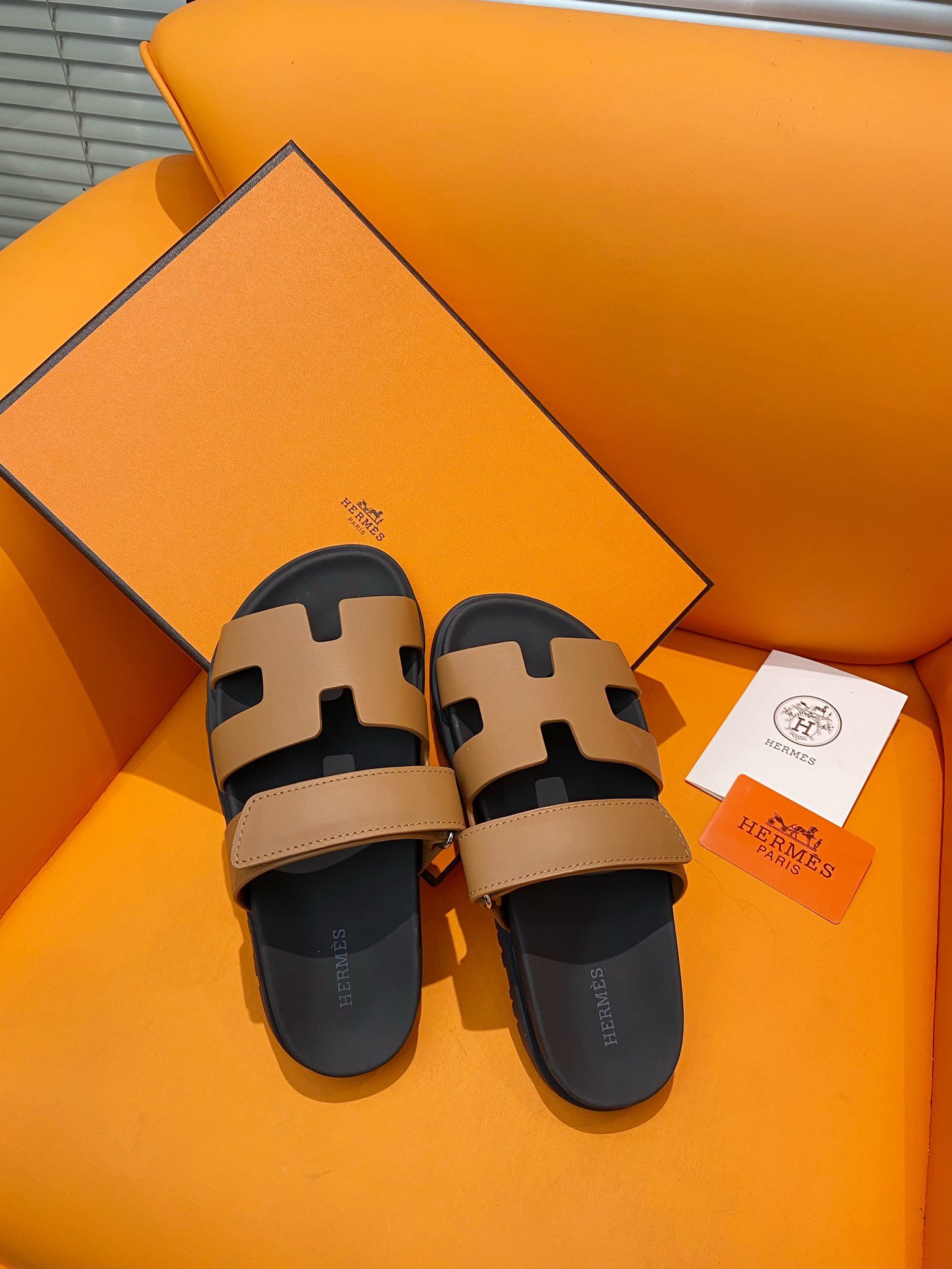 Hermès Chypre sandal B6011904 - Image 13