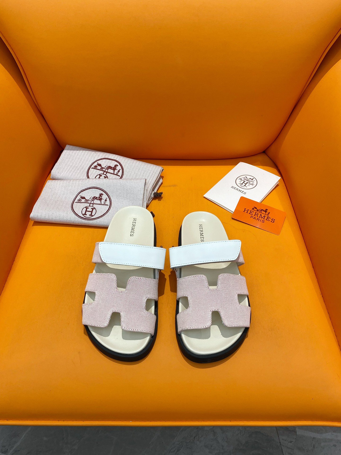 Hermès Chypre sandal B6011904 - Image 16