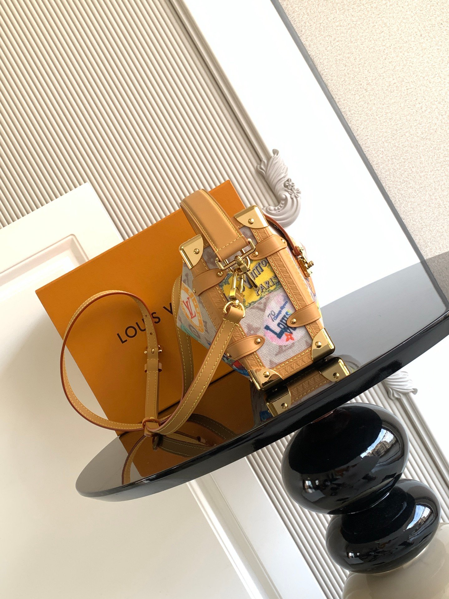 Louis Vuitton letter-pattern canvas handbag B6012109 - Image 3