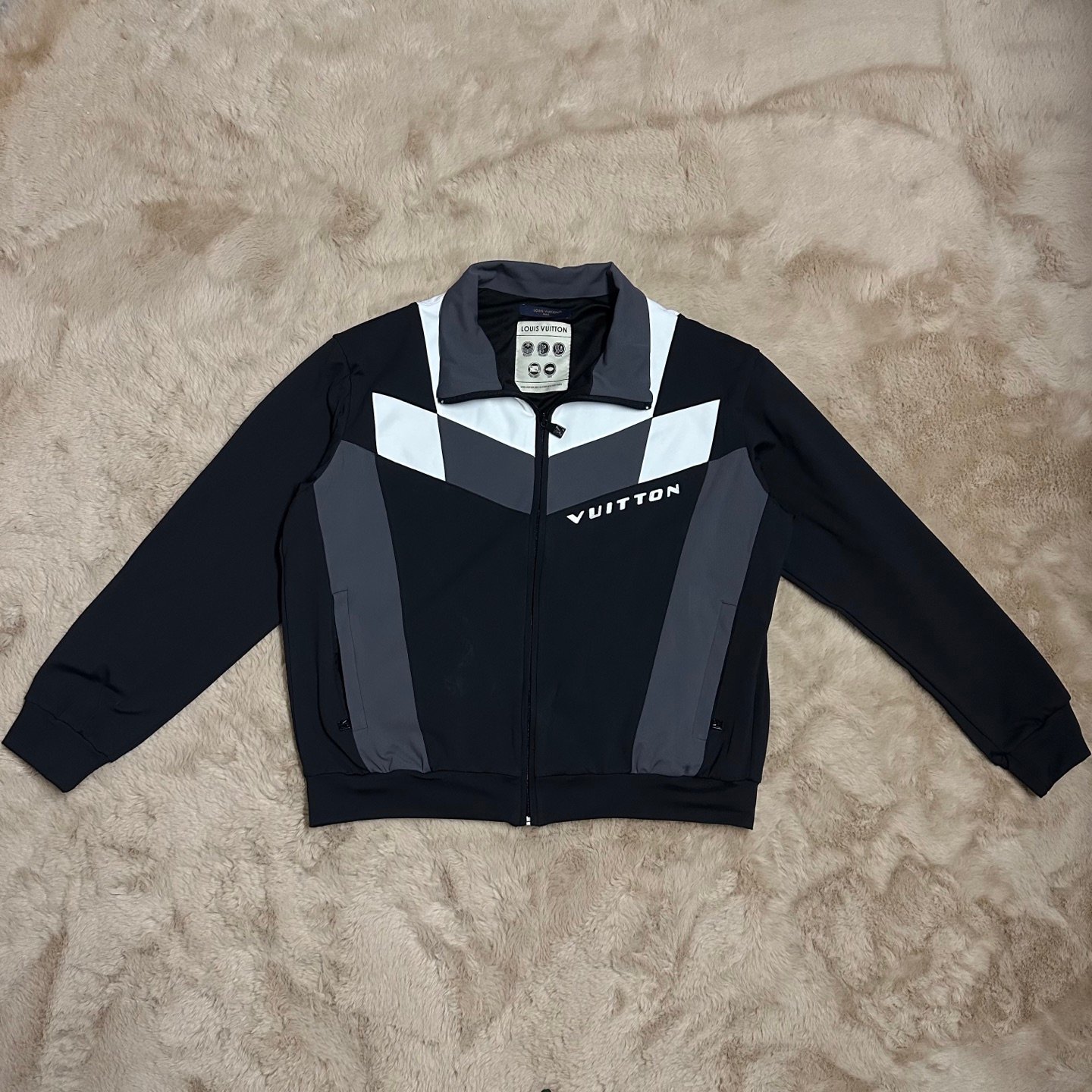 LV Jigsaw Jogging Sweatshirt Long-Sleeve Jacket W6012605