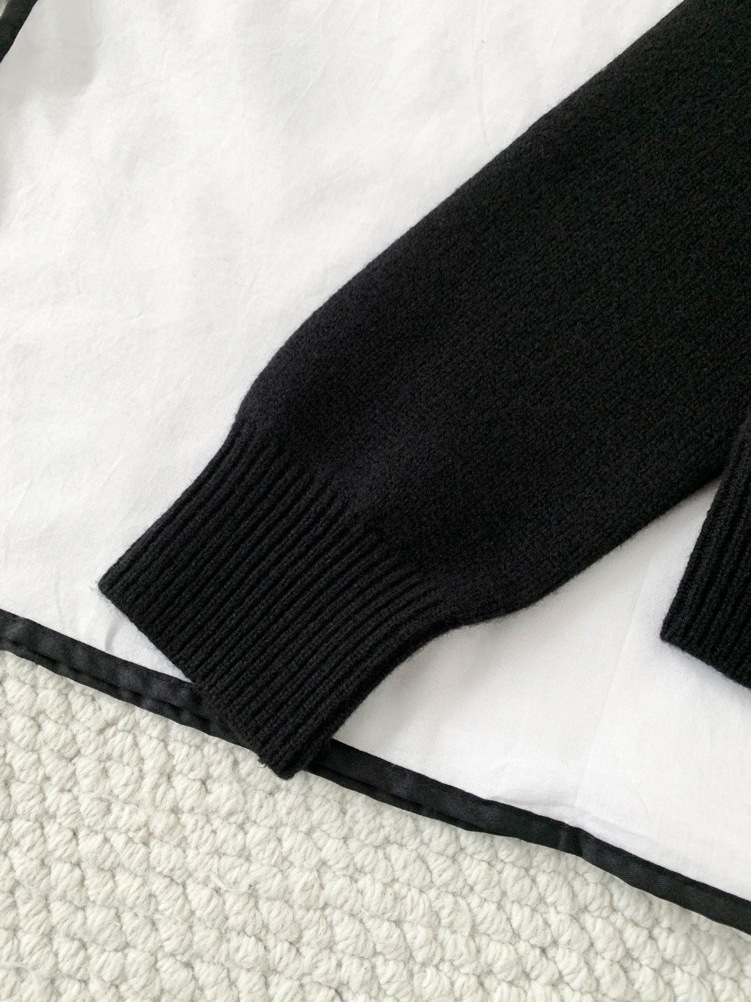 Chanel Bow Knitted Top W6012709 - Image 3