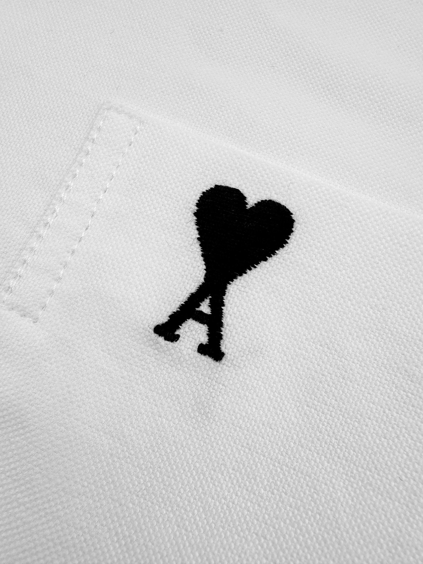 Ami Paris Ami de Coeur boxy cotton shirt M6012804 - Image 6