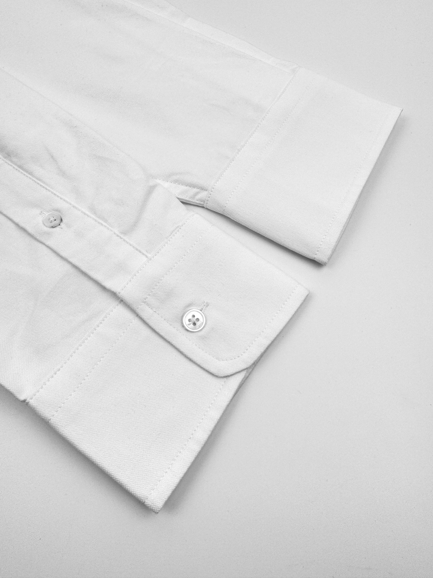 Ami Paris Ami de Coeur boxy cotton shirt M6012804 - Image 7