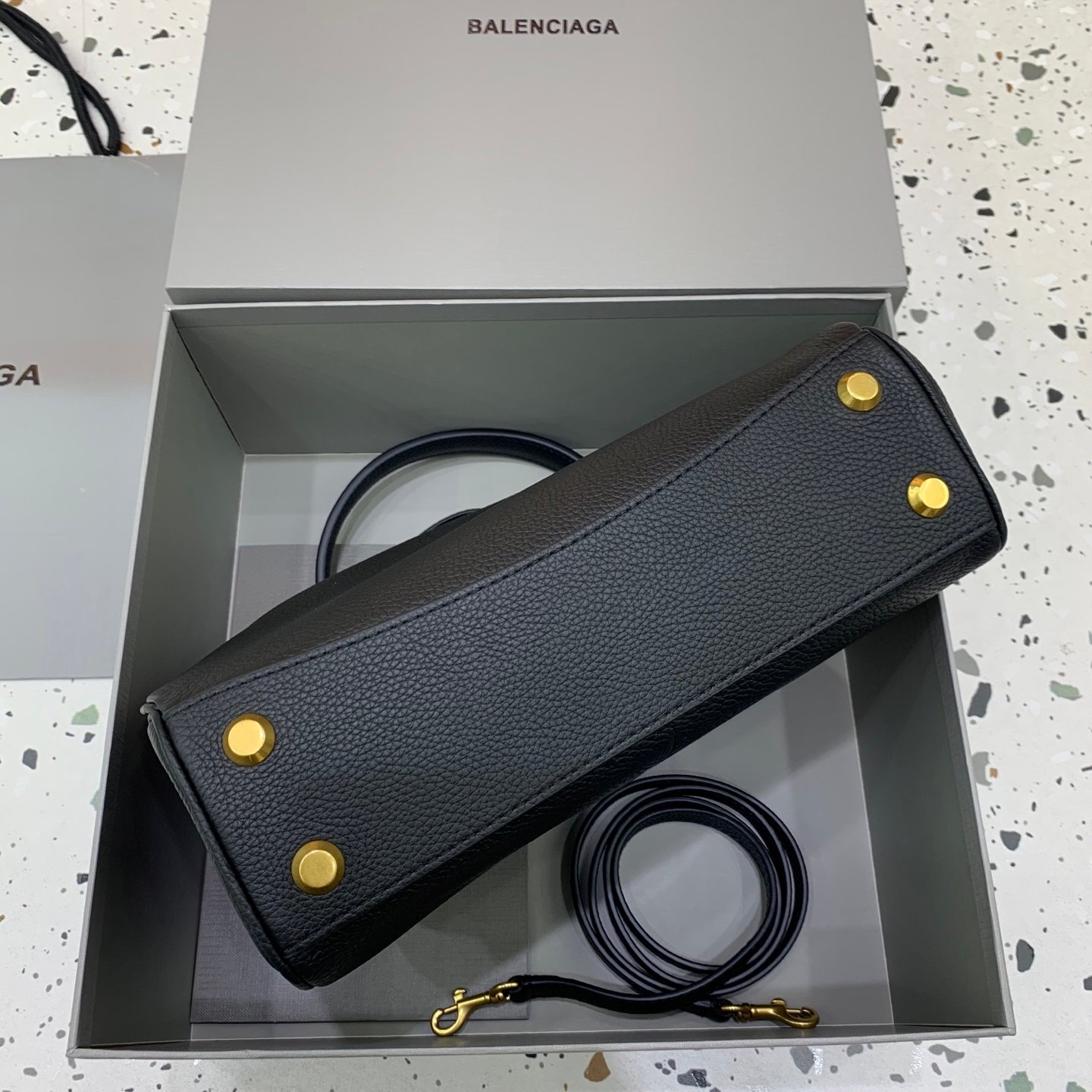 Balenciaga Lychee Pattern Handbag B6012905 - Image 5