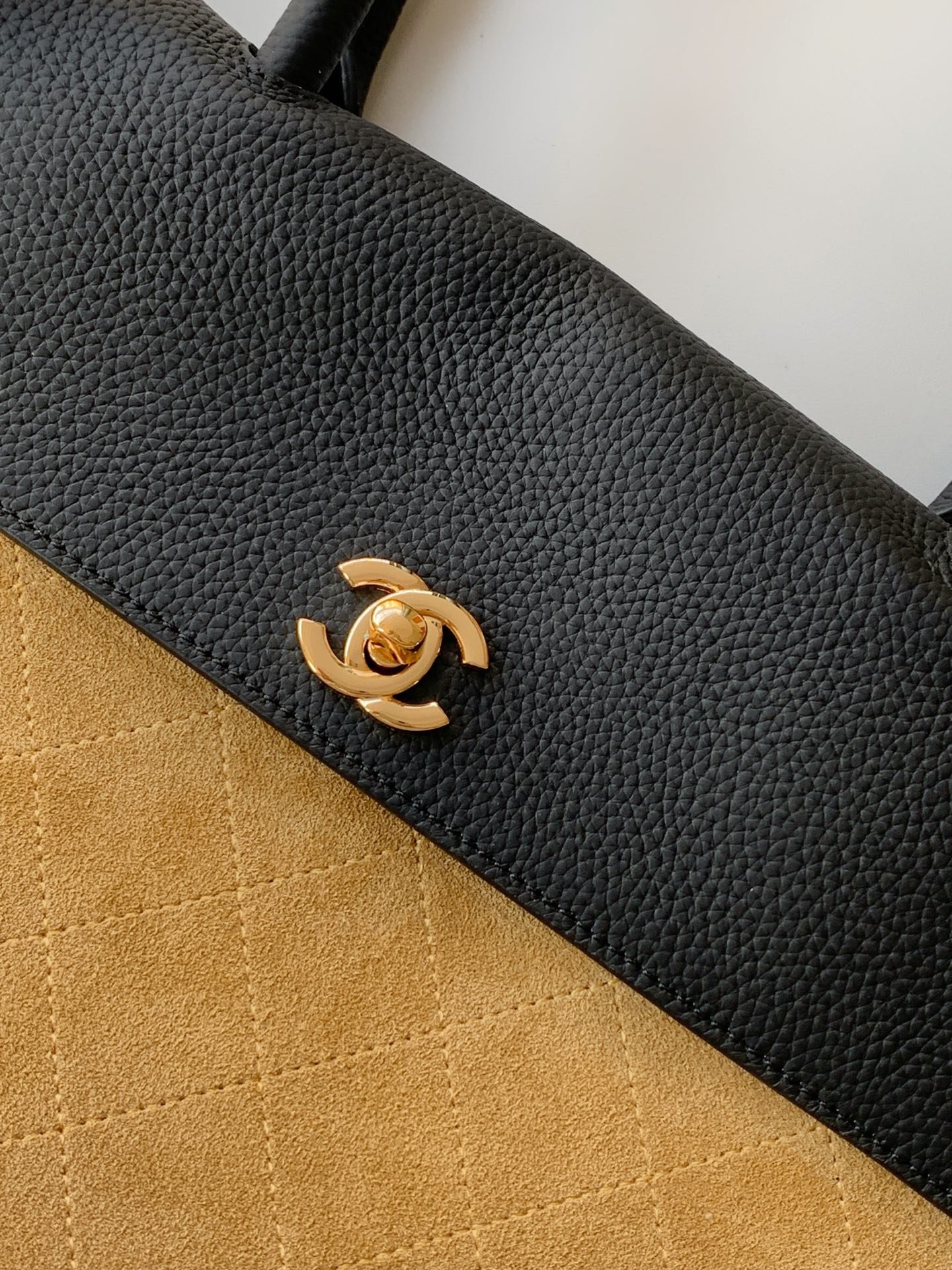 37CM New 5a 2026 Luxury Bag Chanel Neo Executive Tote - Image 5