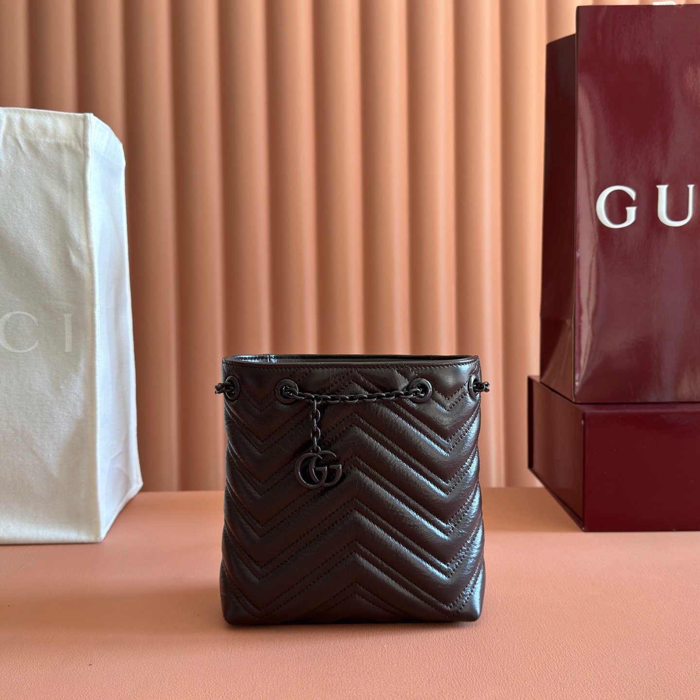 Gucci GG Marmont Nano Bucket Bag B6020306 - Image 2