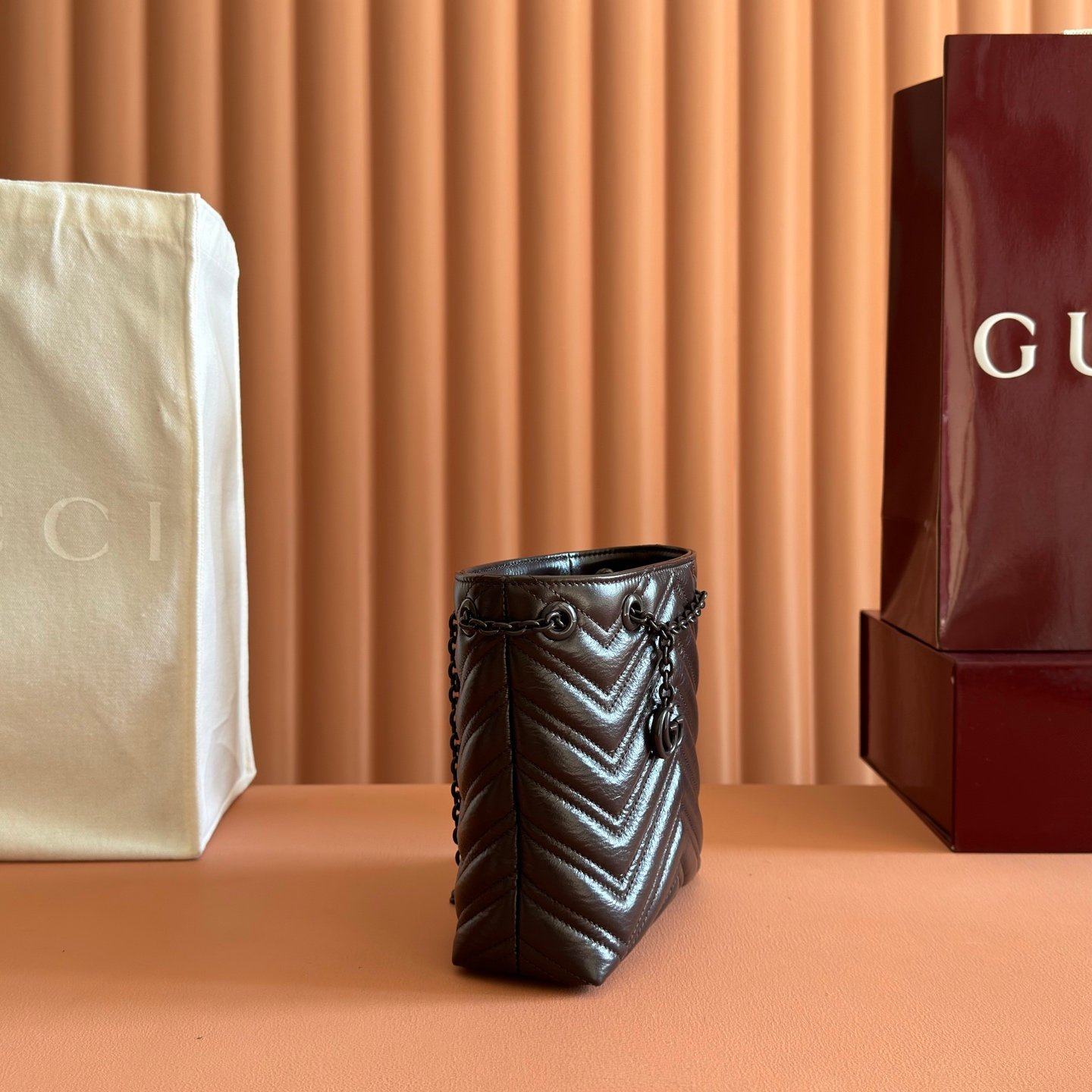 Gucci GG Marmont Nano Bucket Bag B6020306 - Image 4