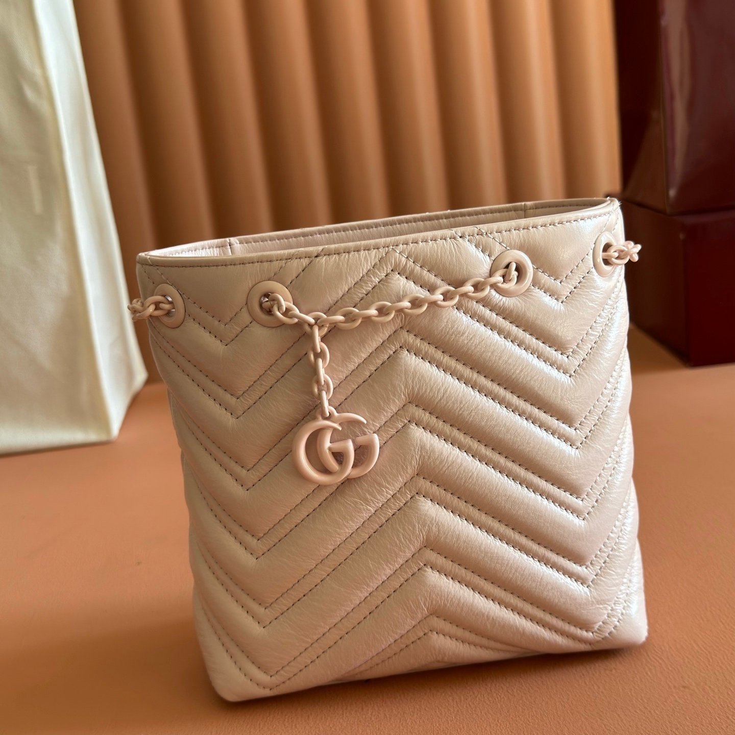 Gucci GG Marmont Nano Bucket Bag B6020306 - Image 9