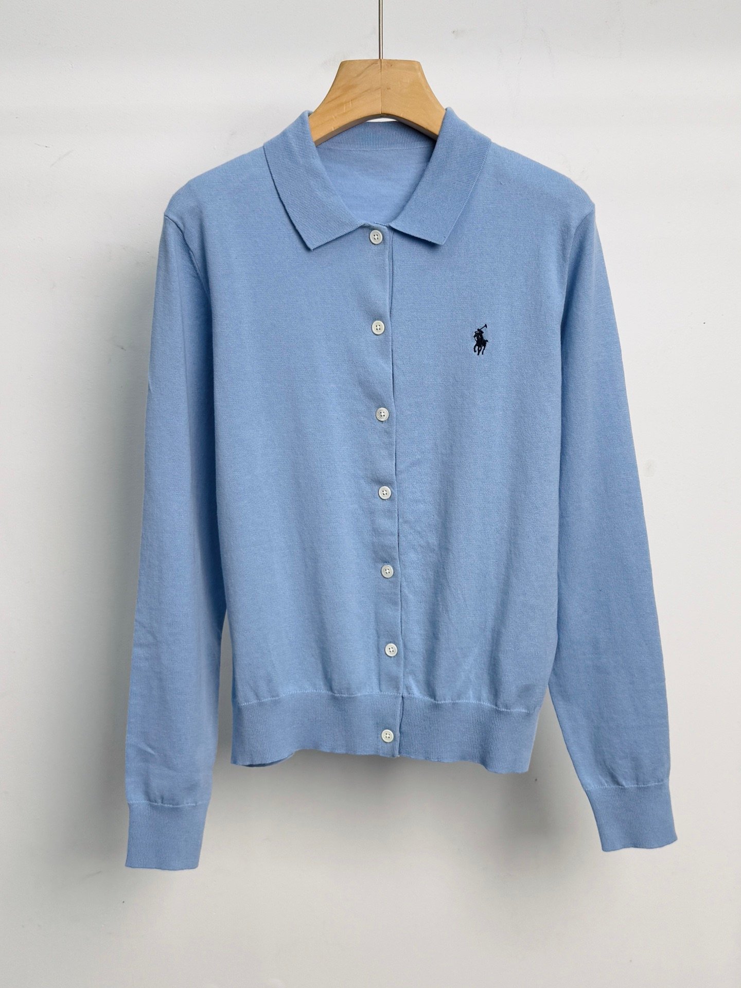 Polo style small sparrow embroidered women's knitted cardigan with collar W6020402 - Image 5