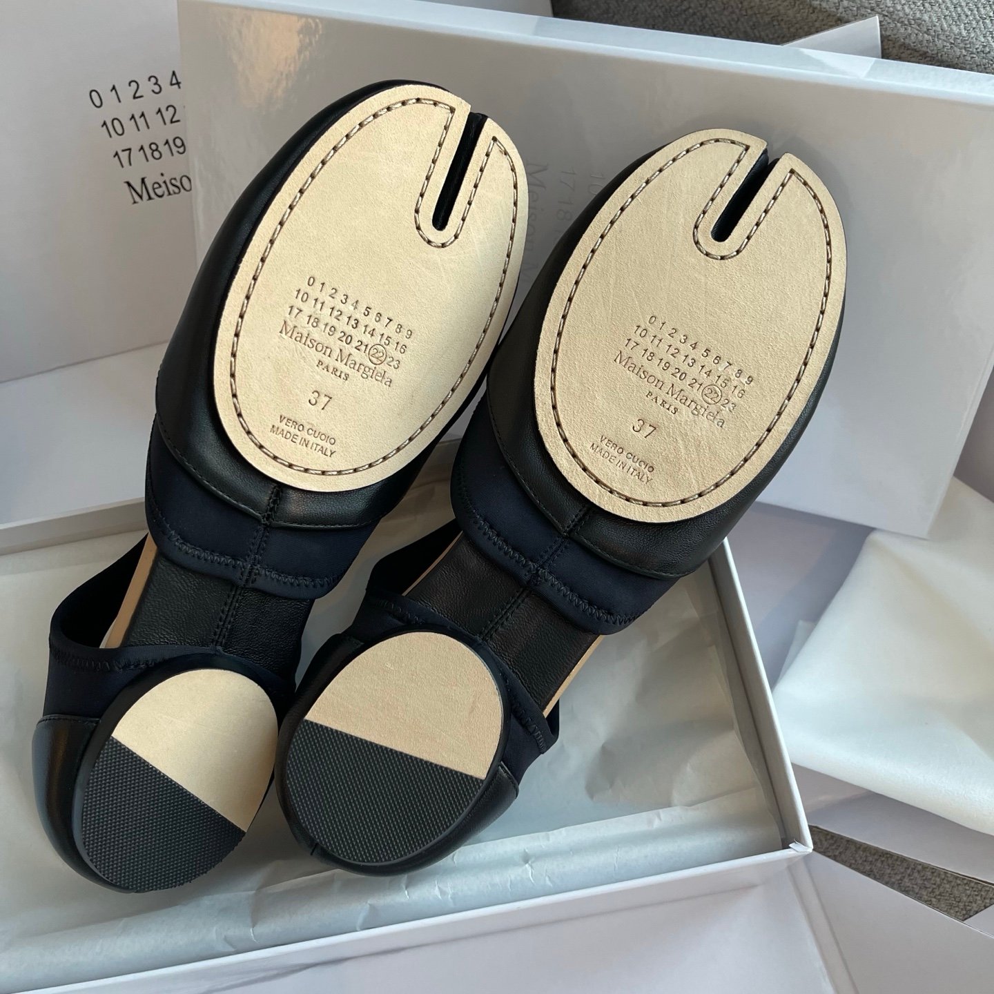 Maison Margiela Tabi Jazz slippers crafted from leather B6020405 - Image 10