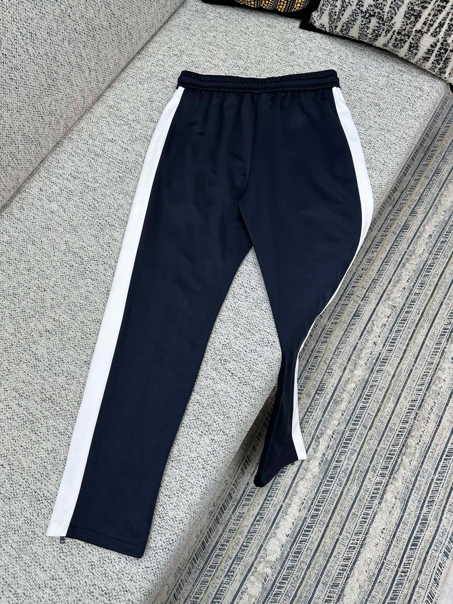 GUCCI Plain Knit Zipper Jacket Set M6020503 - Image 8