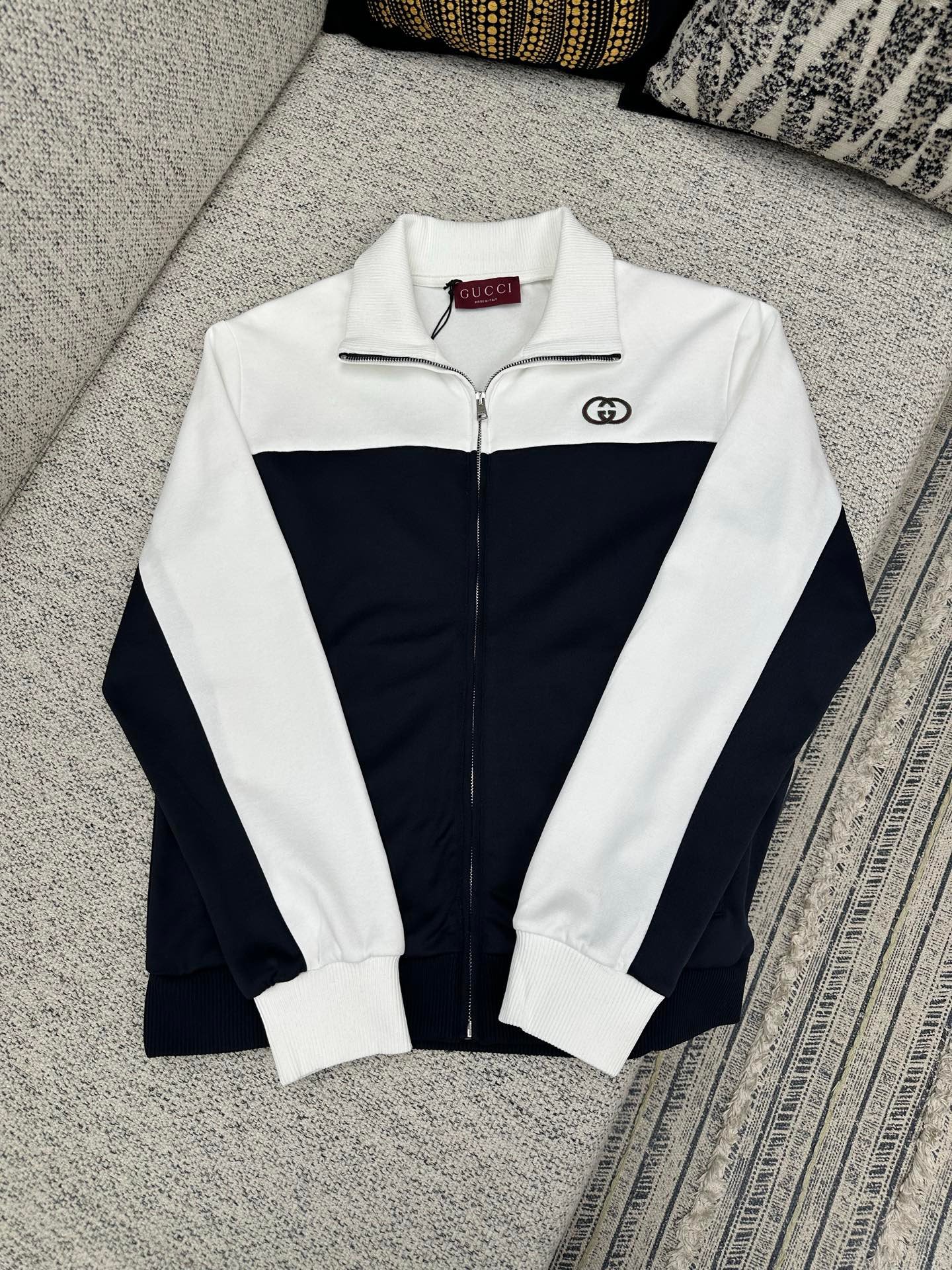 GUCCI Plain Knit Zipper Jacket Set M6020503 - Image 2