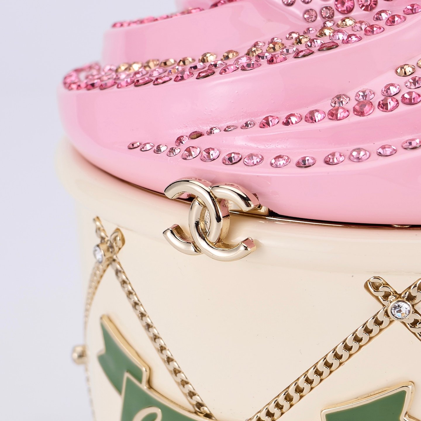 Chanel Ice Cream Evening Bag B6021106 - Image 7