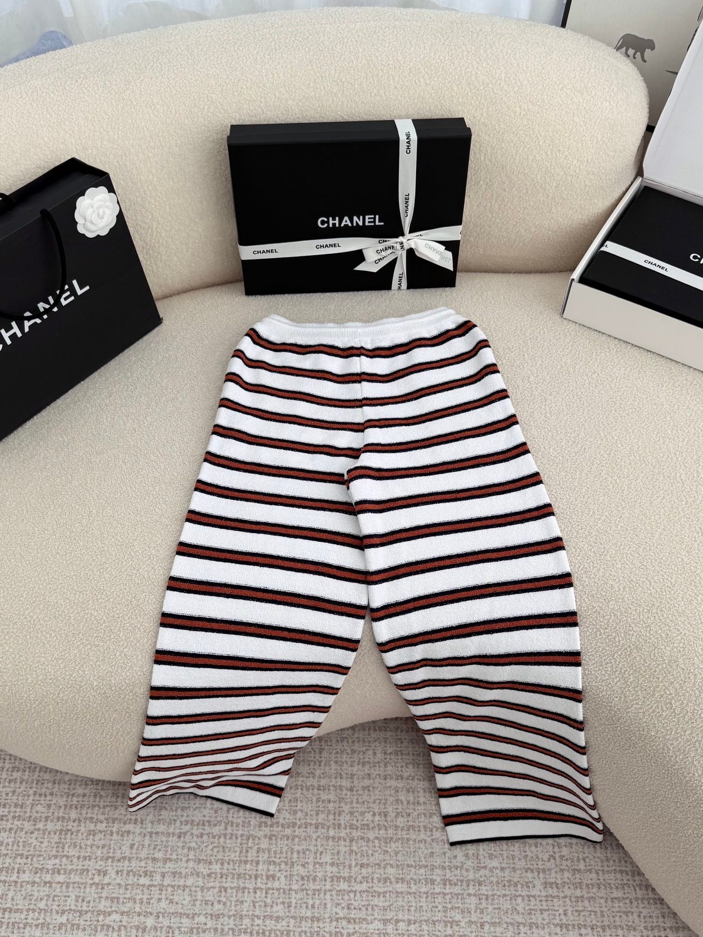 CHANEL trousers W6021604 - Image 3