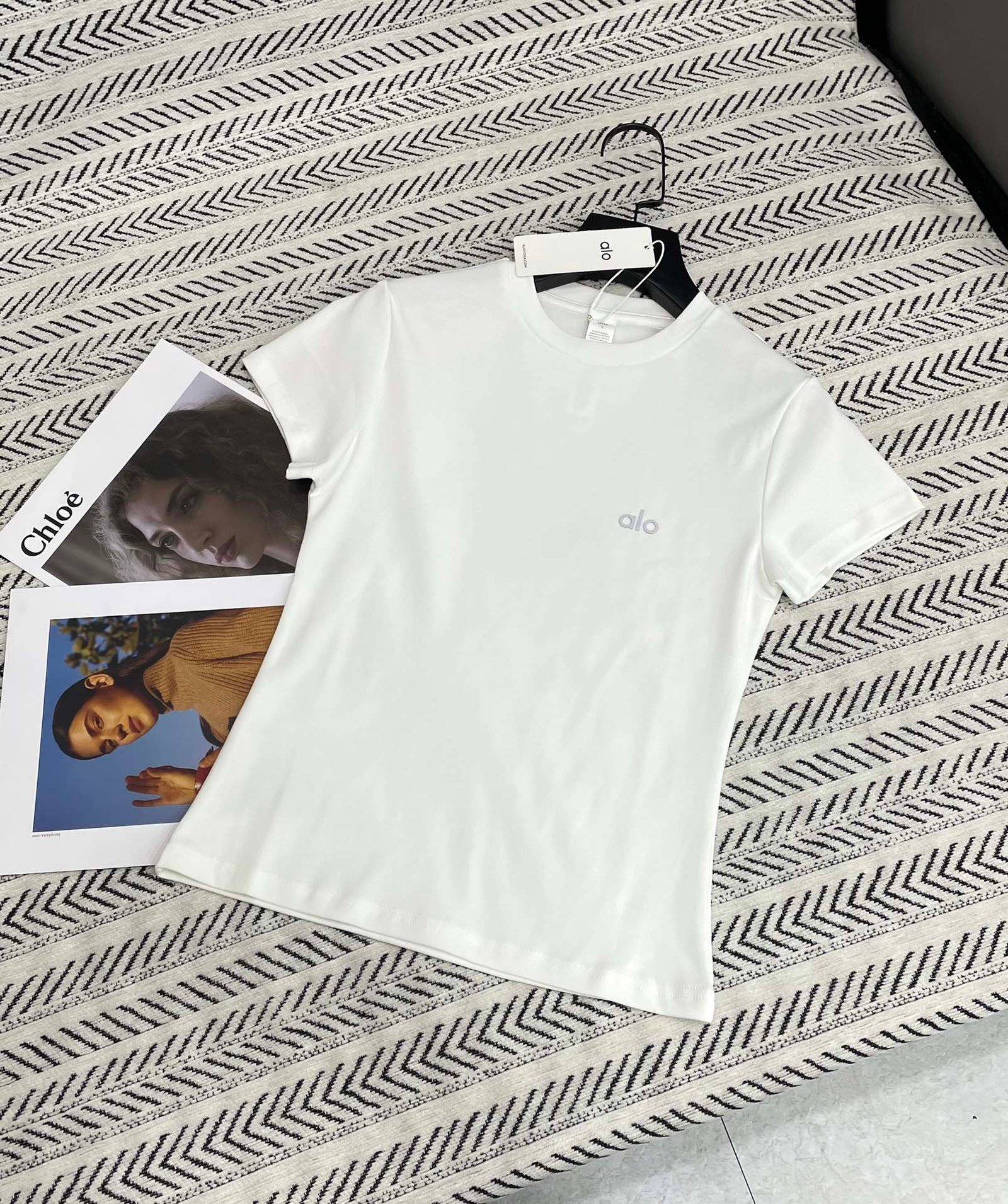 Alo 26 Early Spring Fire Slimming T-shirt W6021701 - Image 3