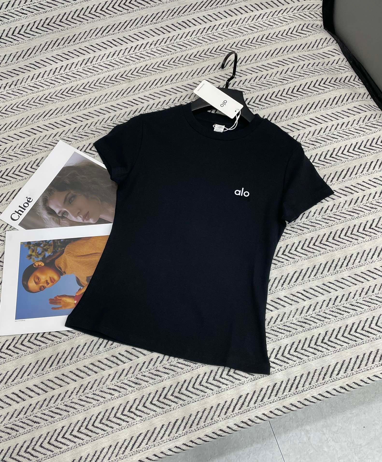 Alo 26 Early Spring Fire Slimming T-shirt W6021701 - Image 5