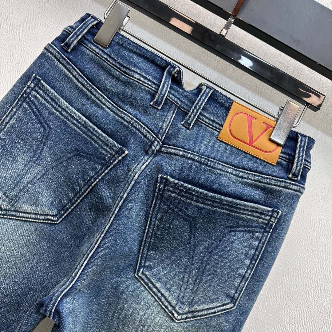 Valentino high-rise jeans W6022305 - Image 2