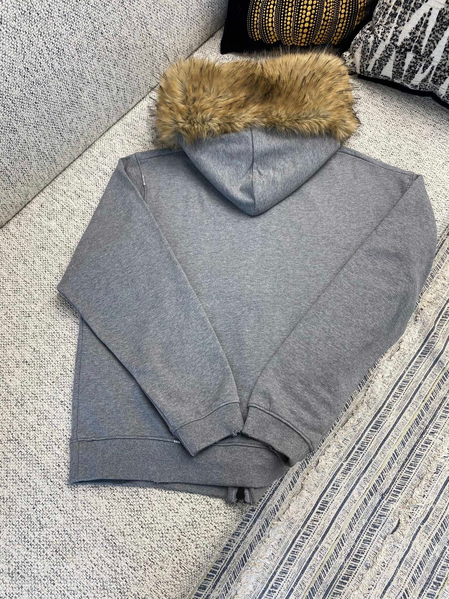 Balenciaga logo-print zip-up Hoodie | Grey M6022110 - Image 2