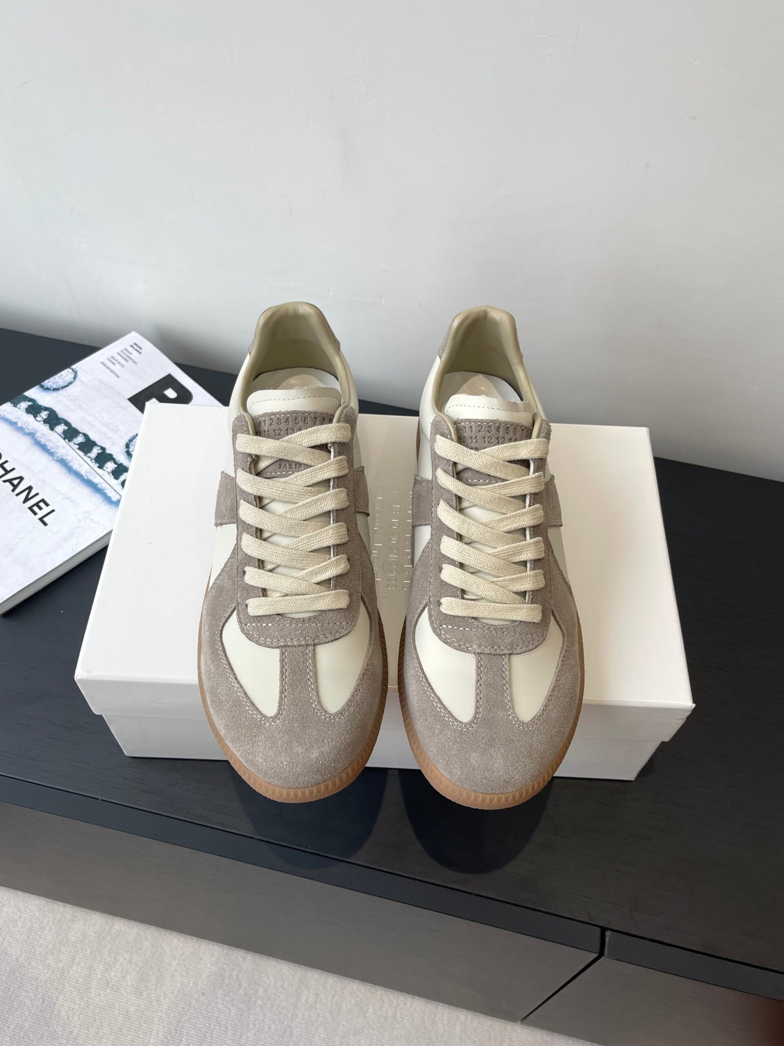 Maison Margiela Replica Leather and Nubuck Sport Shoes B6022406 - Image 5