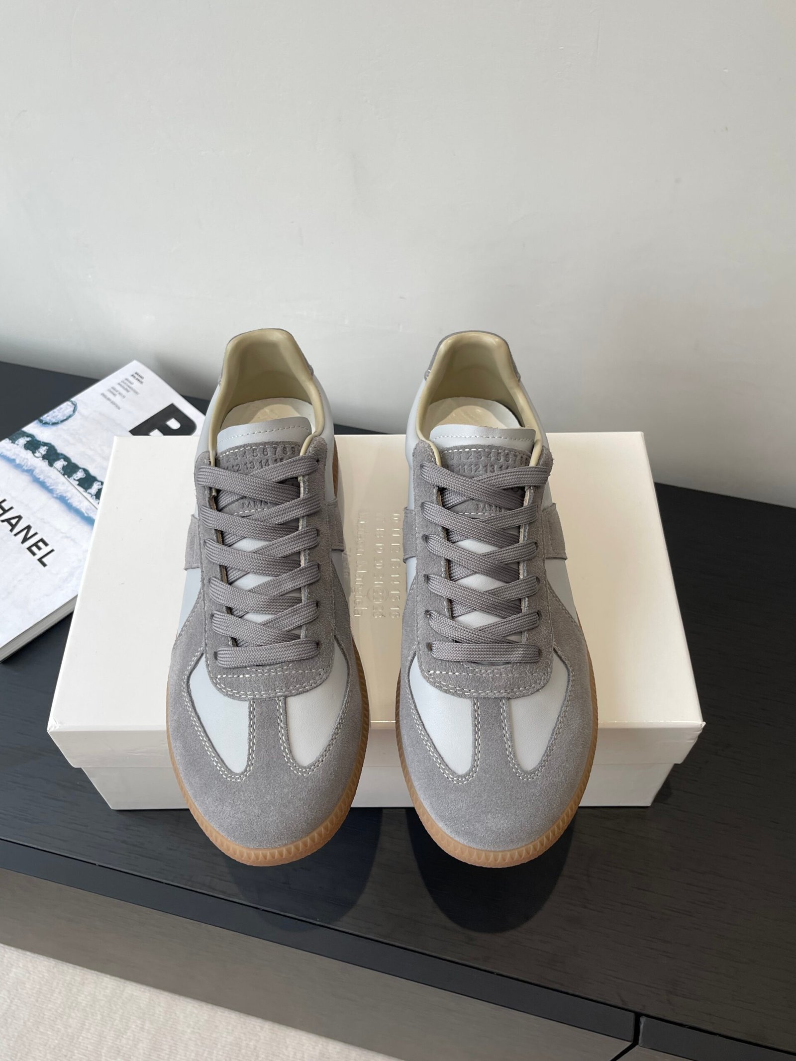 Maison Margiela Replica Leather and Nubuck Sport Shoes B6022406 - Image 8
