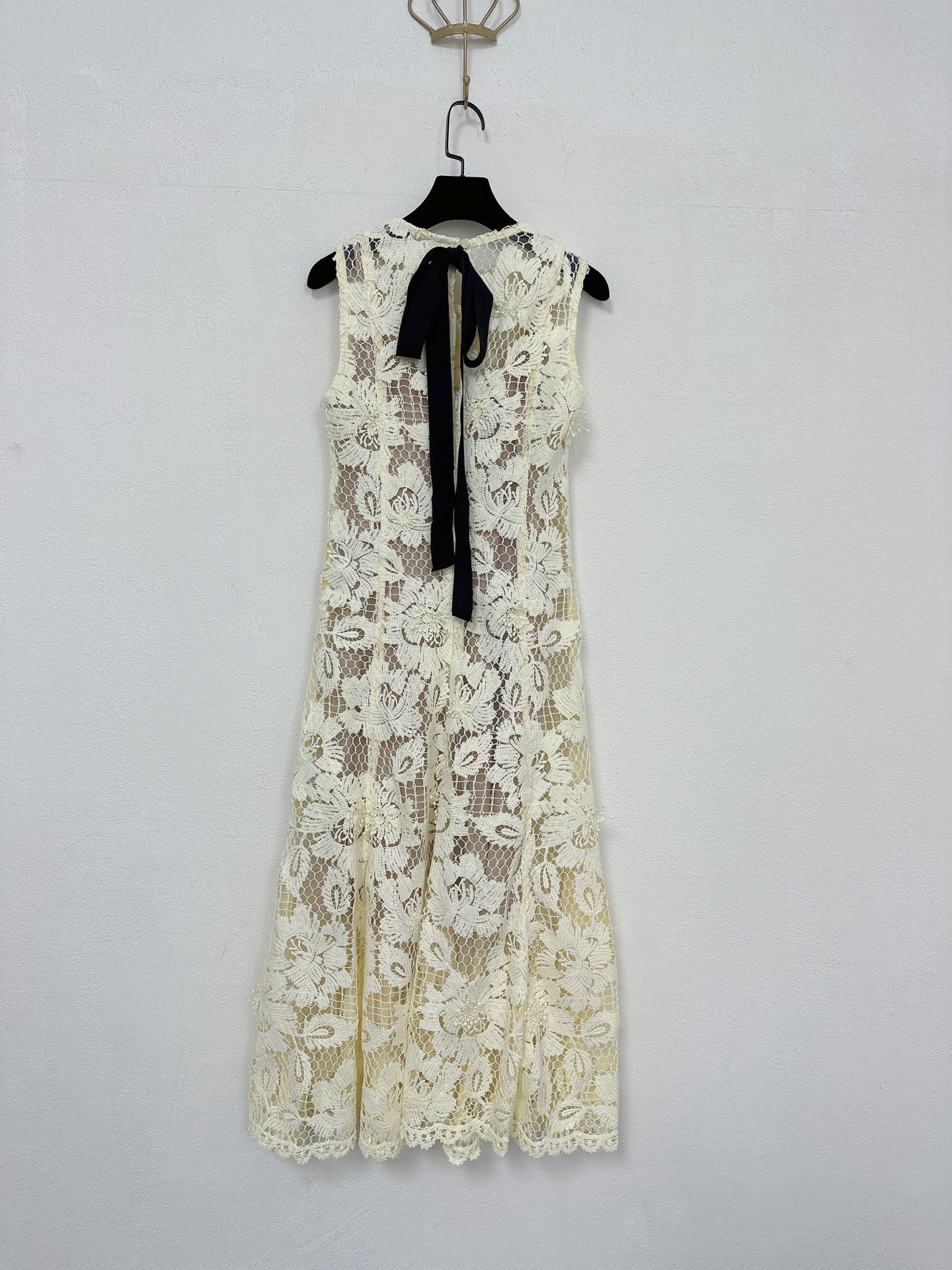 Self-Portrait Self-Portrait Stripped Lace Full-Length Evening Gown W6022504 - Image 3