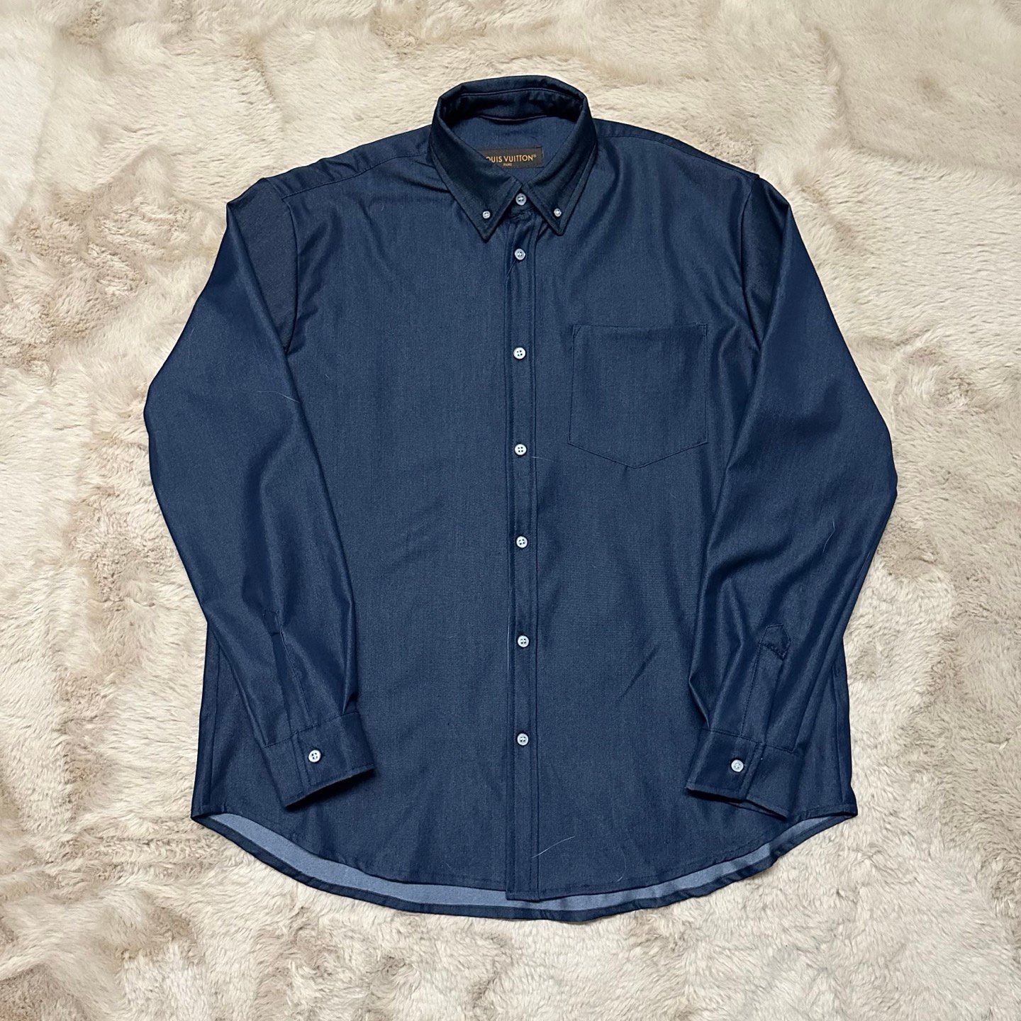 LV Dark Blue Buttoned Long-Sleeve Shirt M6022703