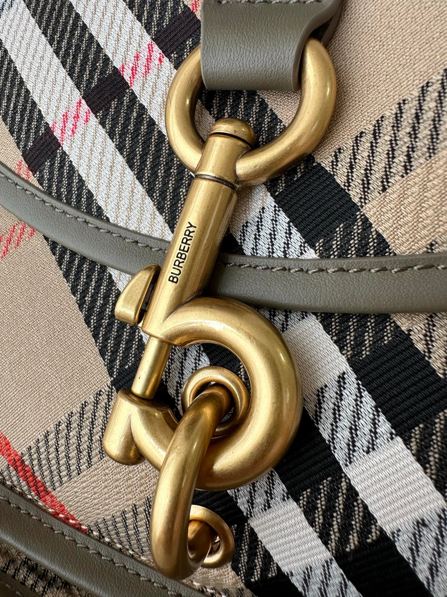 Burberry Women's Designer Mini Bags B6022708 - Image 6