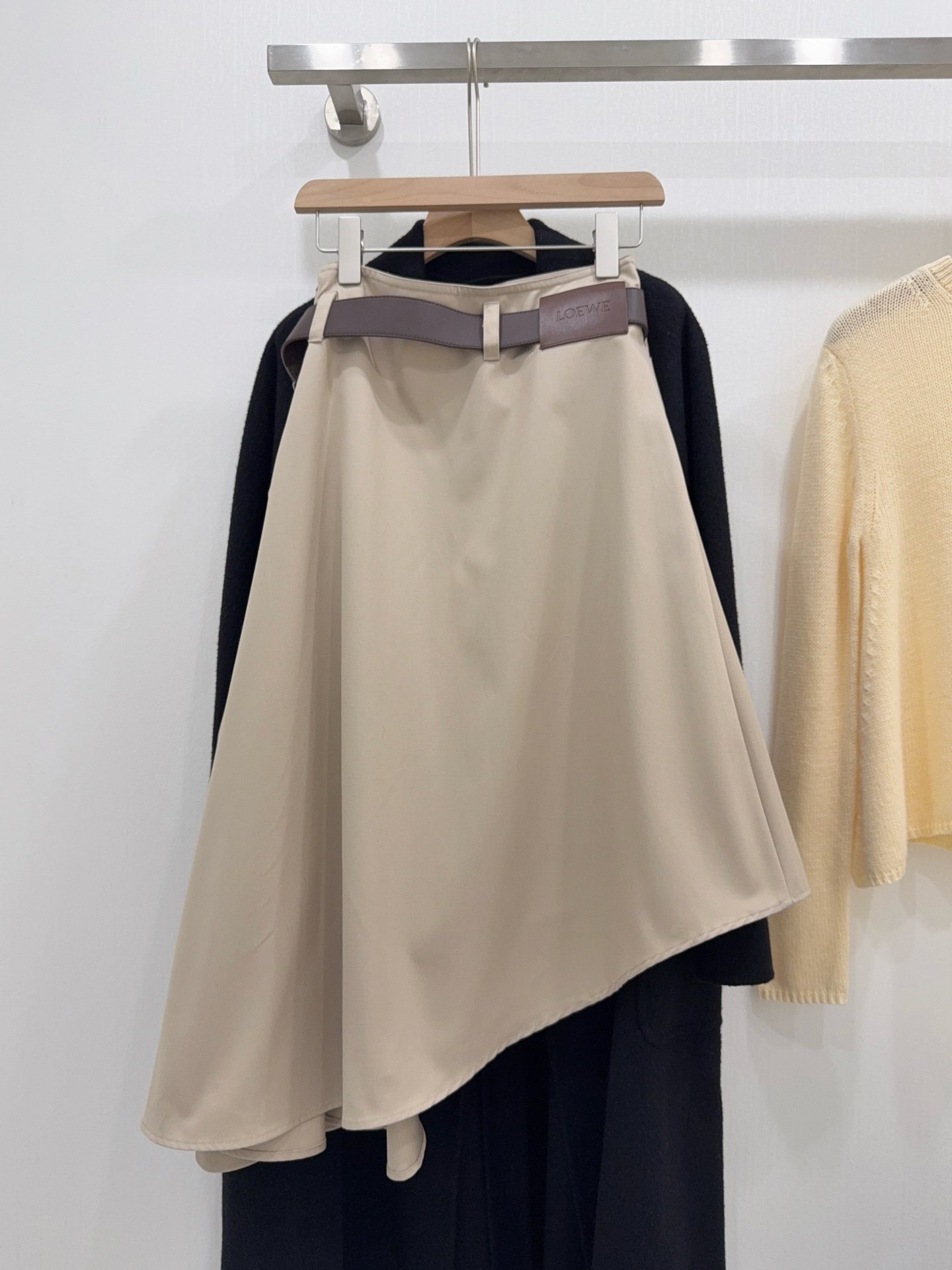 Loewe Belted skirt in cotton W6030403