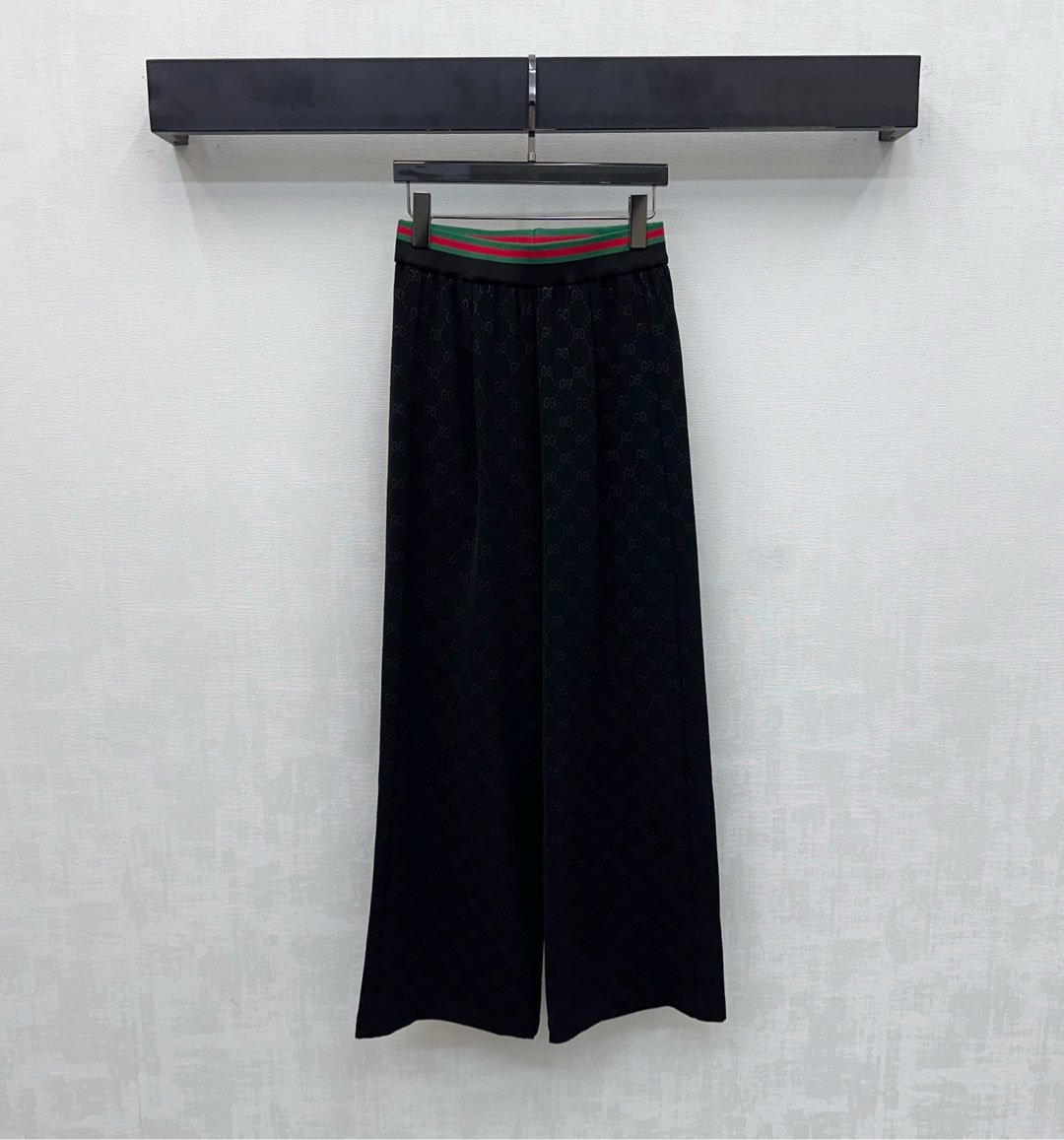 Gucci Crepe Web Strip Detail Culottes W6030404 - Image 2