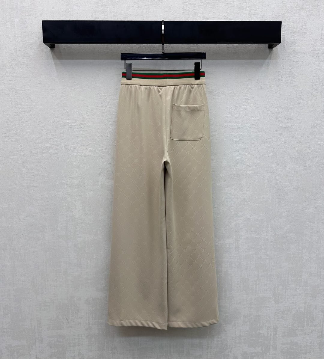 Gucci Crepe Web Strip Detail Culottes W6030404 - Image 5