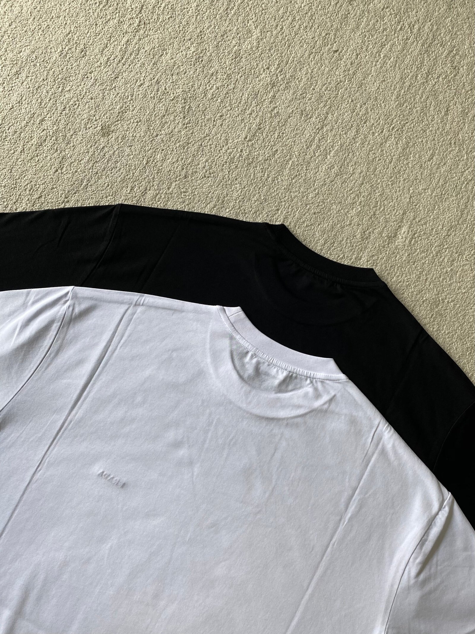 Prada Crew-neck T-shirt M6030901 - Image 3