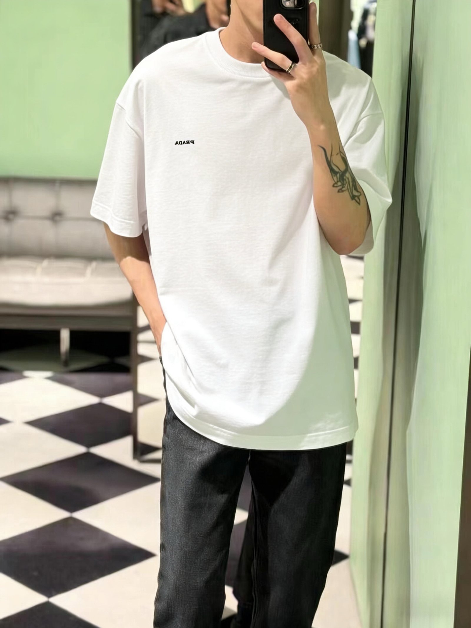 Prada Crew-neck T-shirt M6030901 - Image 6