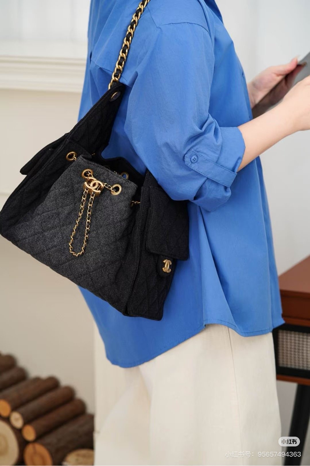 Chanel 25 Water Buffalo Denim Bag B6031603 - Image 9