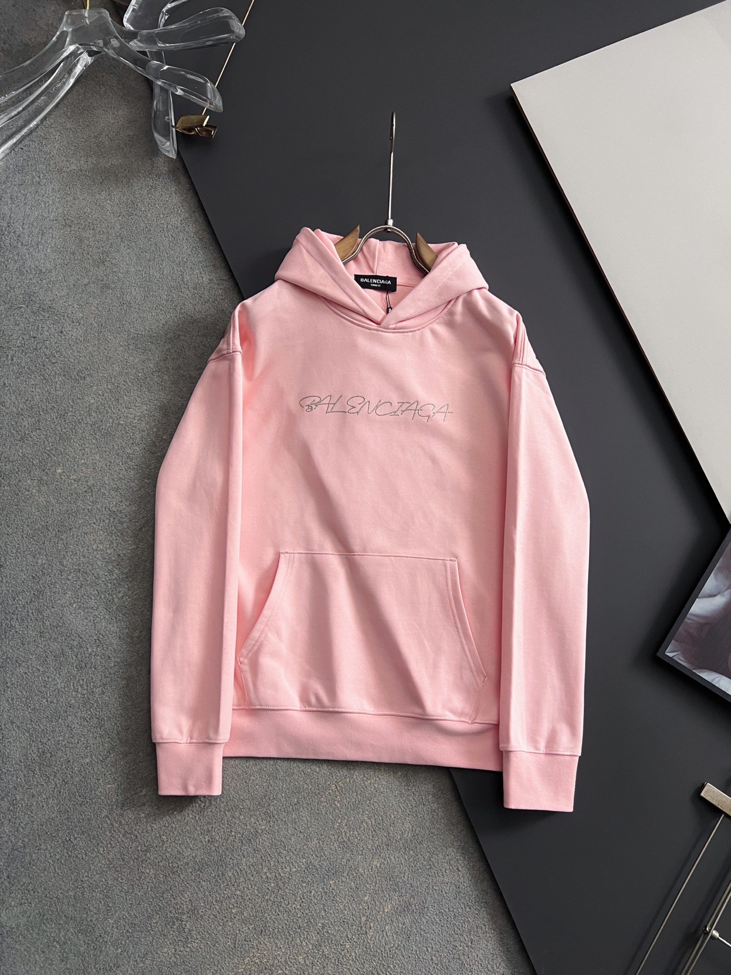 Exclusive hoodie - Customized to the highest standard, looks absolutely stunning when worn!SizeM6031705 - Image 7