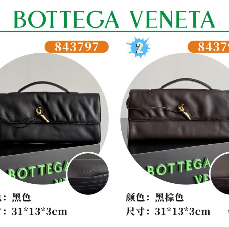 Bottega Veneta Women's Andiamo Clutch in Fondant B6031802