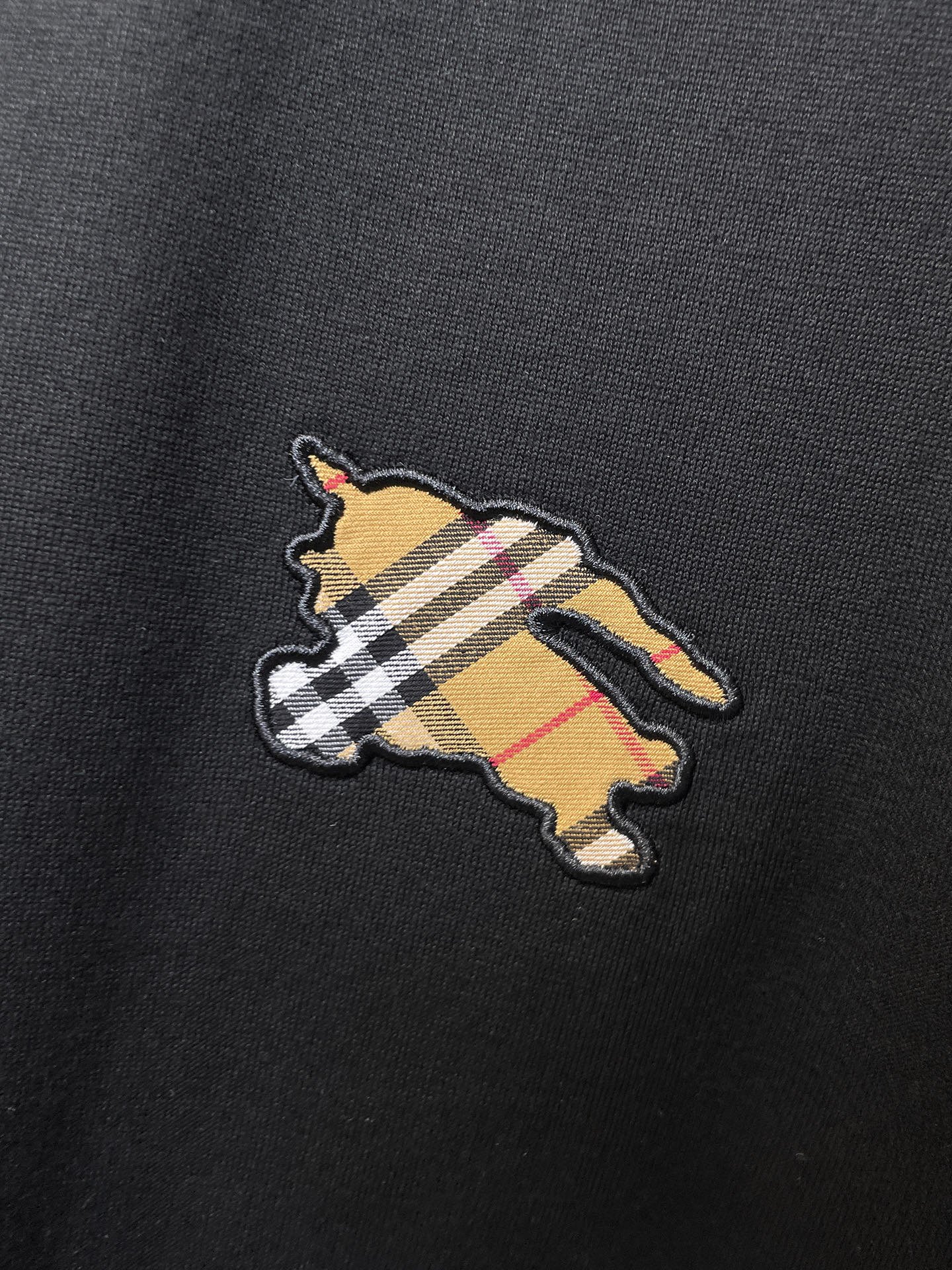 Burberry's 2026 high-end collection 026 - the latest spring/summer 2026 fashion launchM6032002 - Image 4