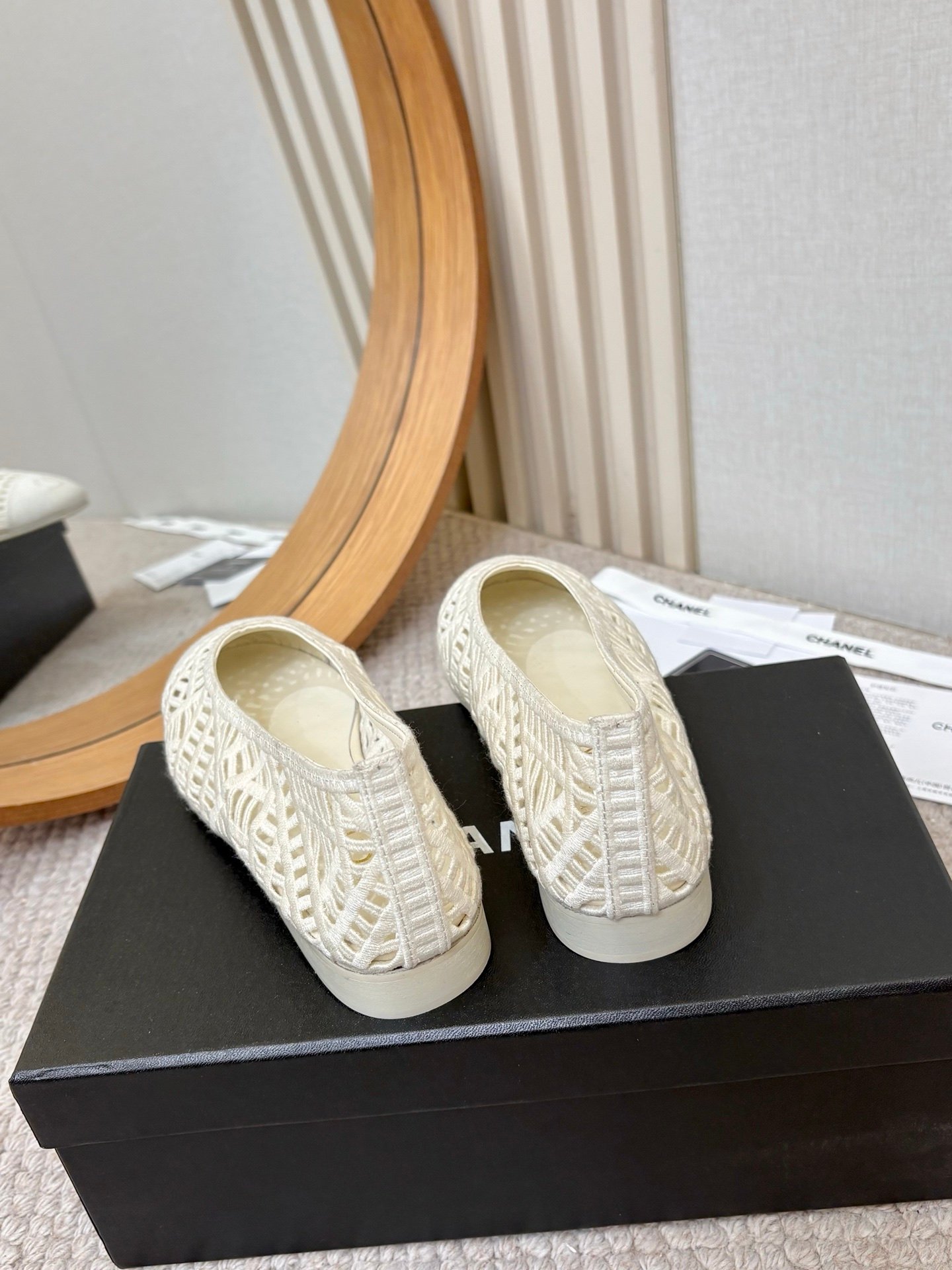 Chanel 26C Spring/Summer Knitted Open Toe Flat ShoesB6032005 - Image 3
